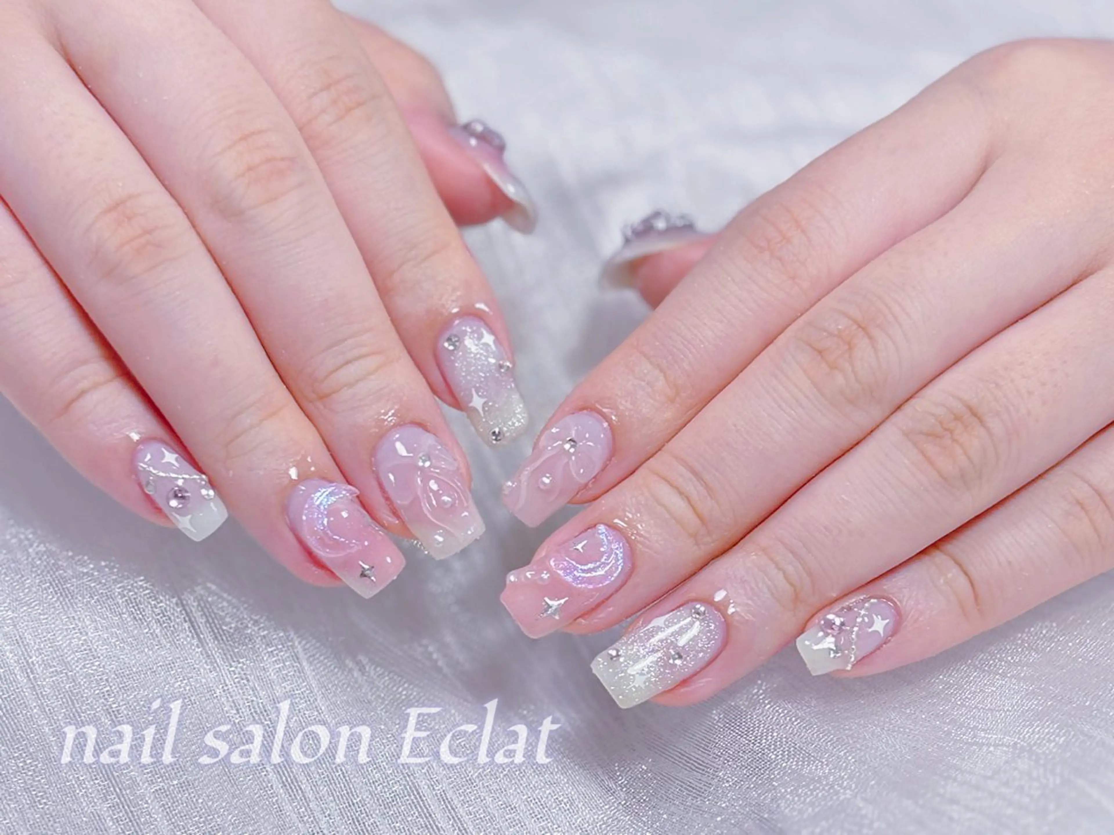 ネイル ハンドネイル ハンドケア ネイルサロンエクラ 🫧Shizukaのネイルデザイン