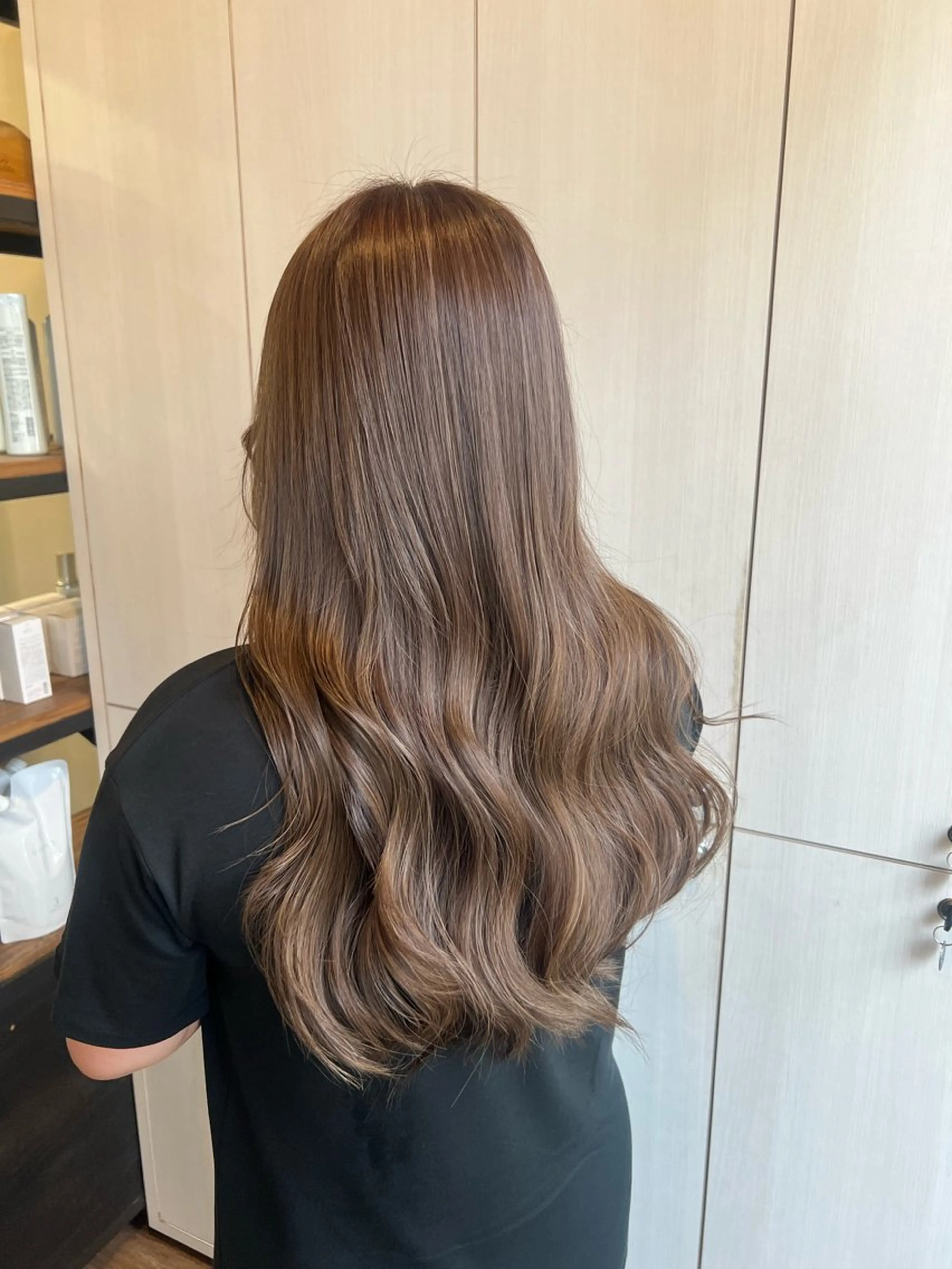 ロング カラー ハイライトカラー ハイライト きむら なみか🪐のヘアスタイル