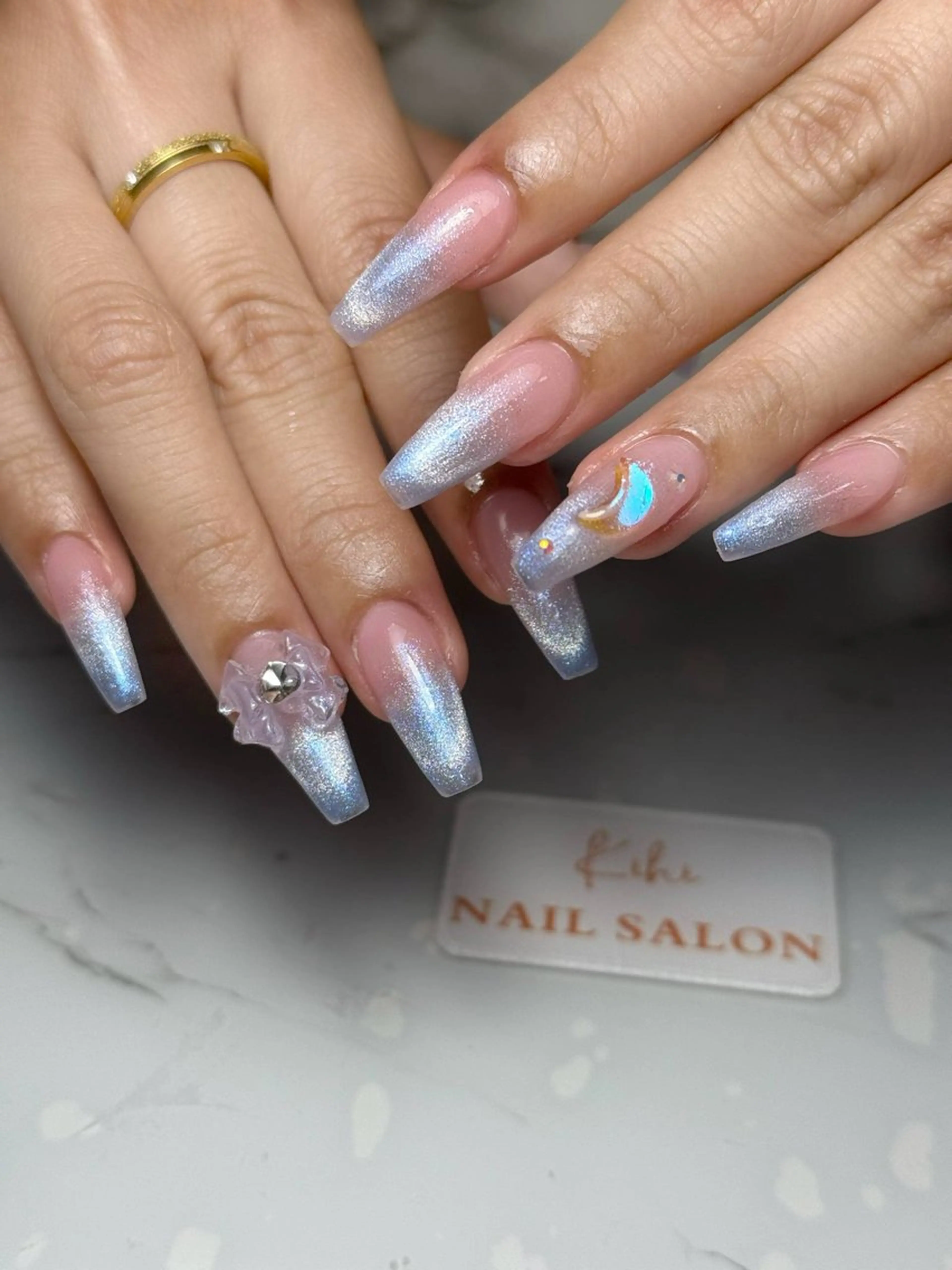 ネイル アートネイル フレンチネイル ジェルネイル グラデーション 韓国ネイル さくら💮💮 【オフ無料】のネイルデザイン