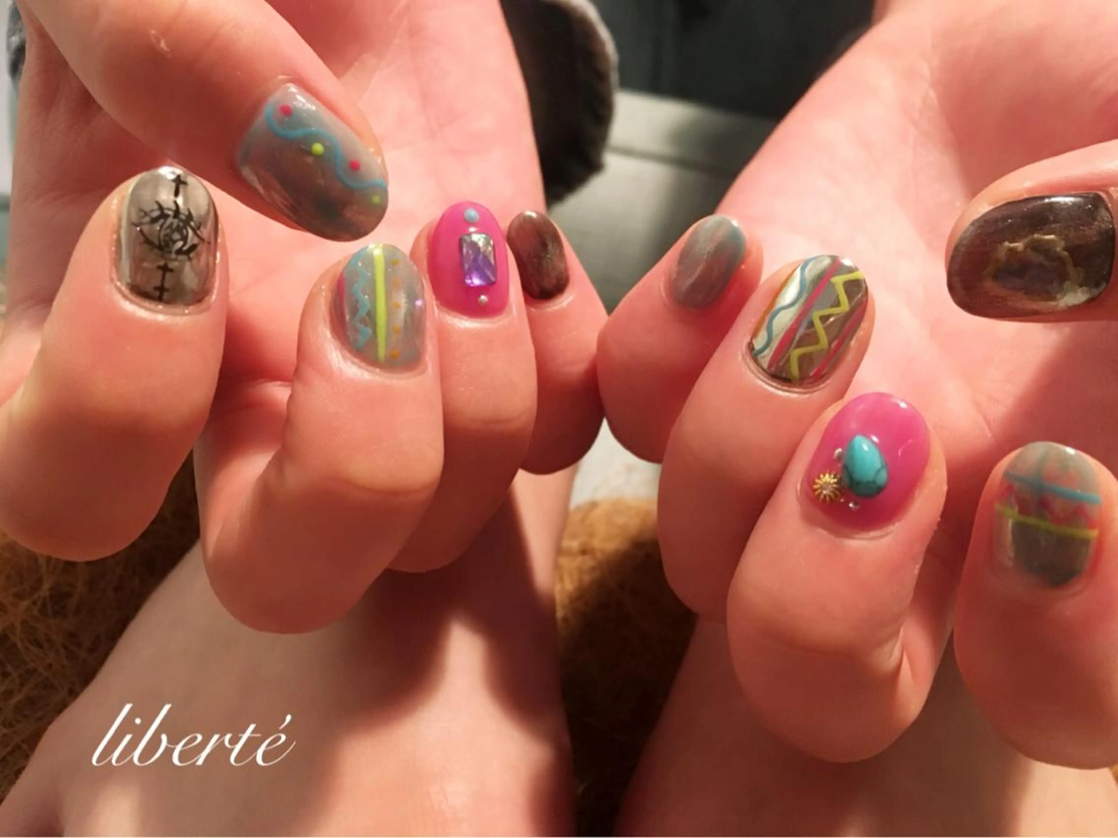 ネイル liberté (リベルテ)のネイルデザイン