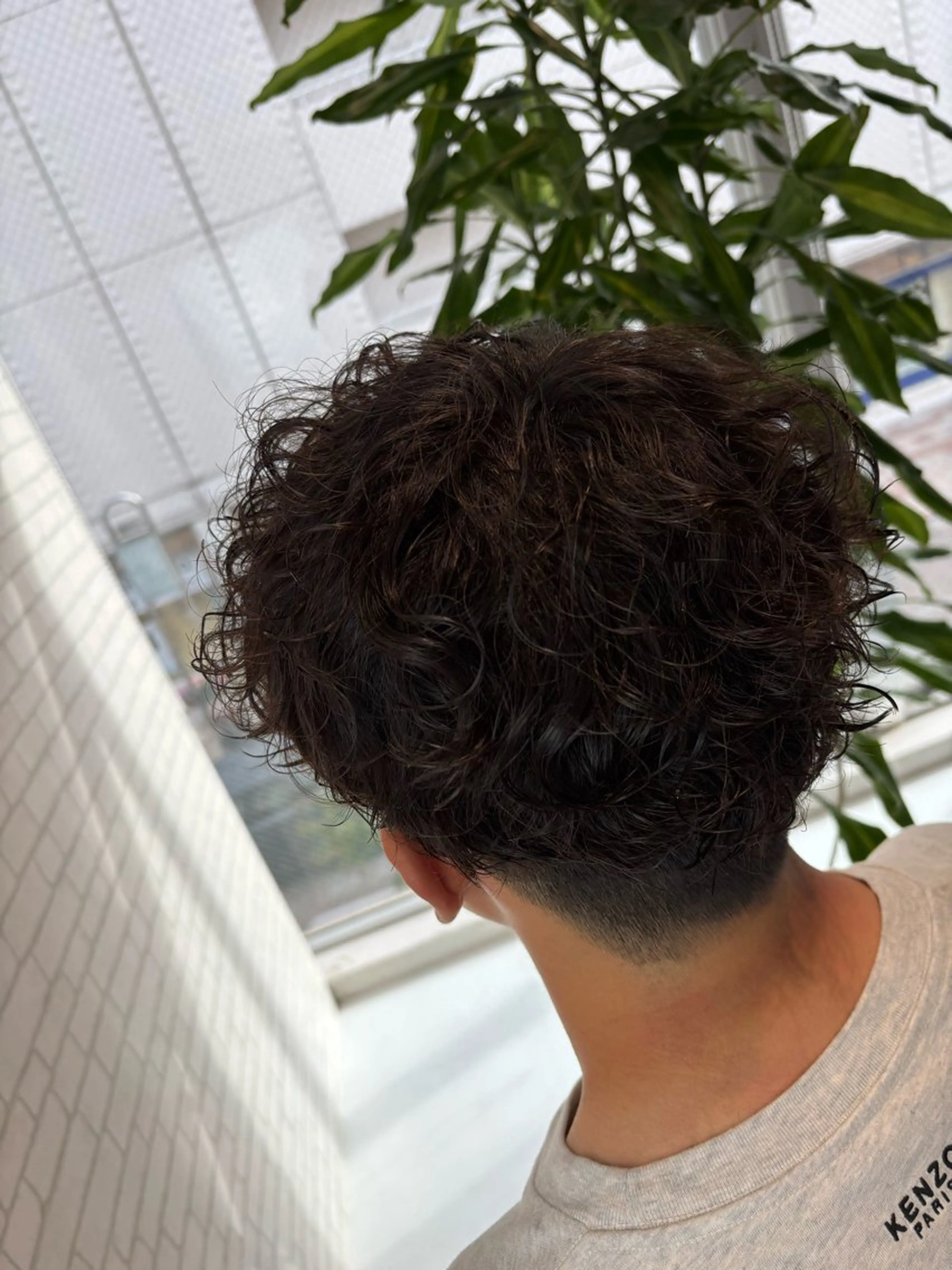 パーマ メンズ 篠田 綾乃のヘアスタイル