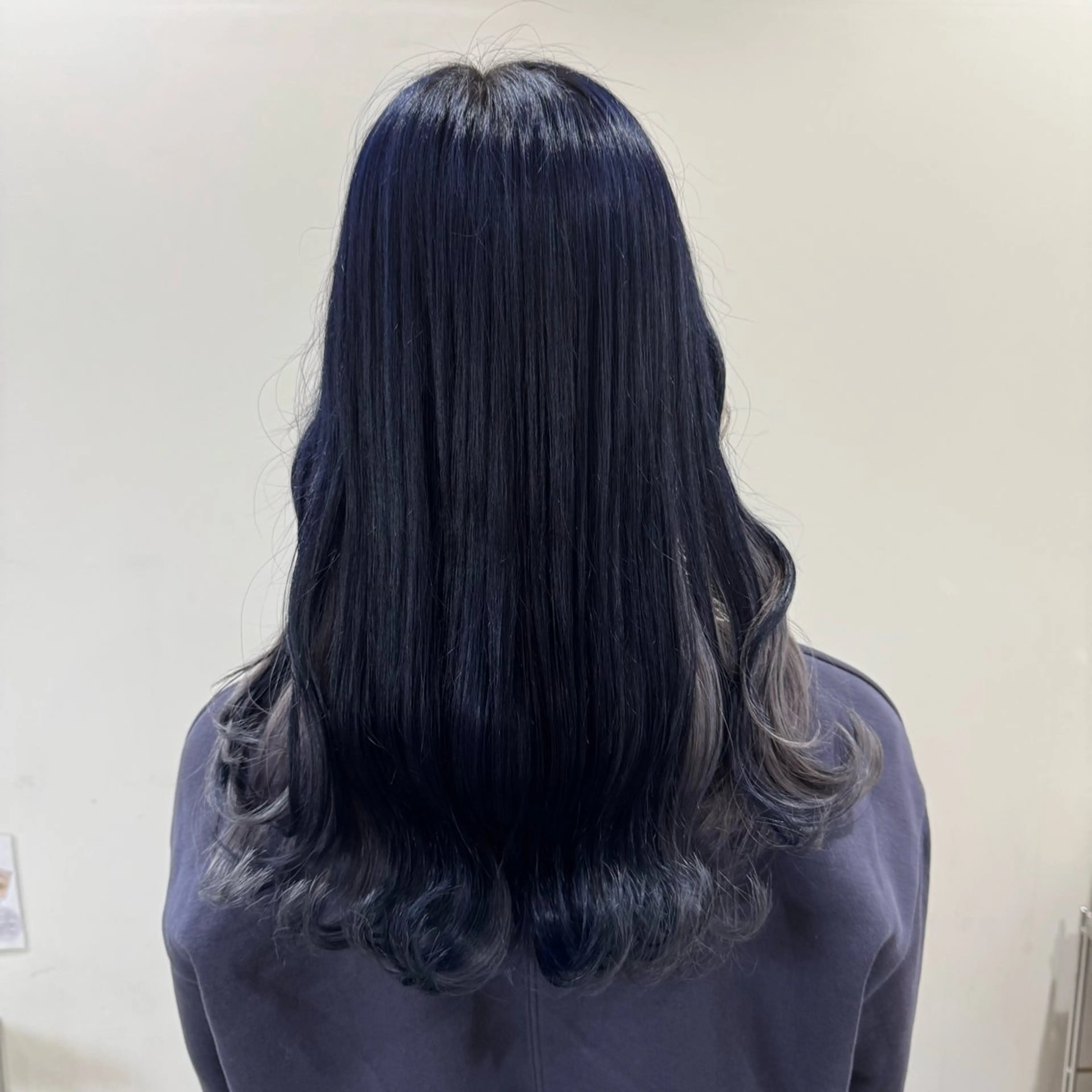 🦖デザインカラーにオススメ🦖インナーカラー＆全体カラー➕CMCトリートメントの写真