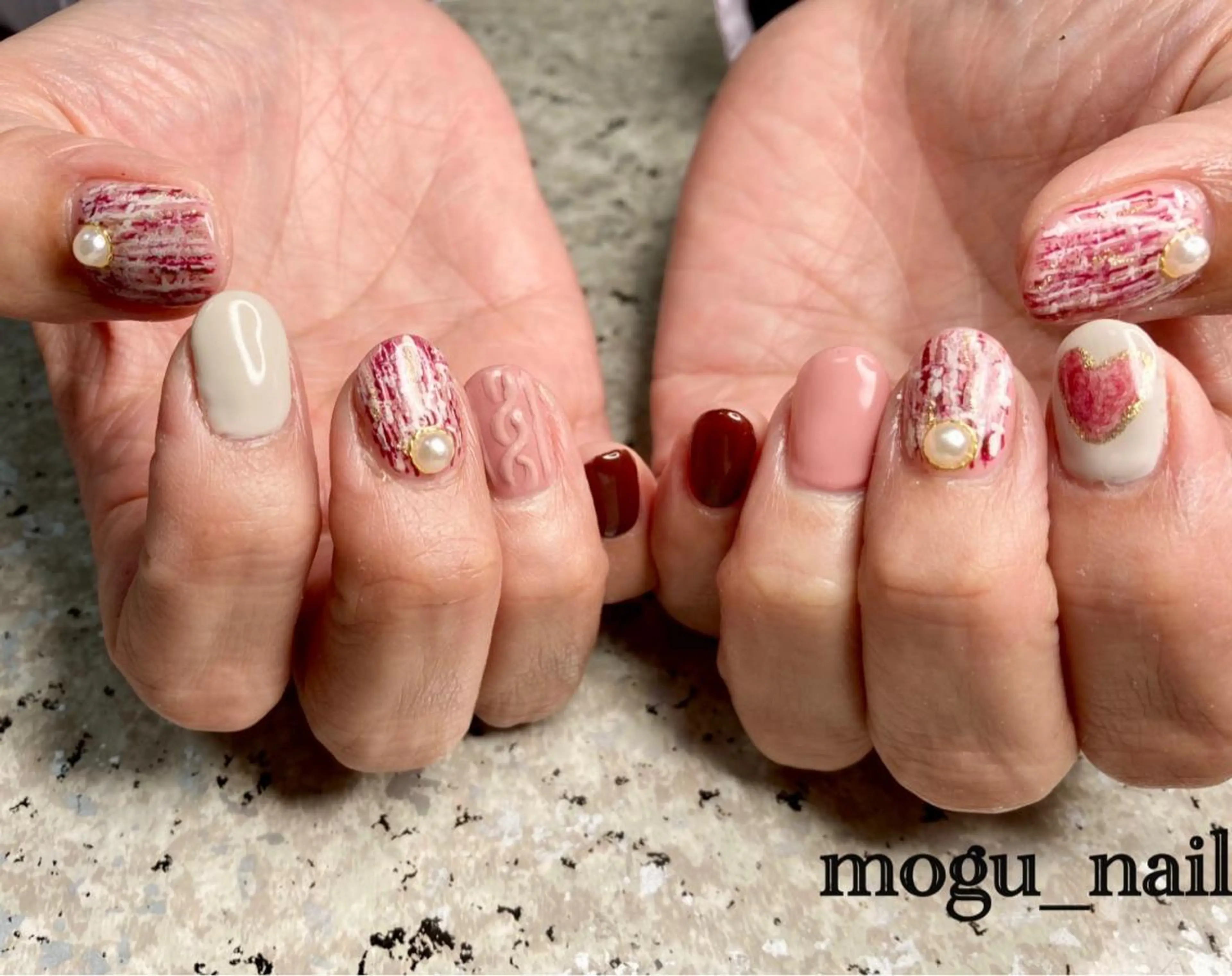 ネイル Mogu_ nailのネイルデザイン