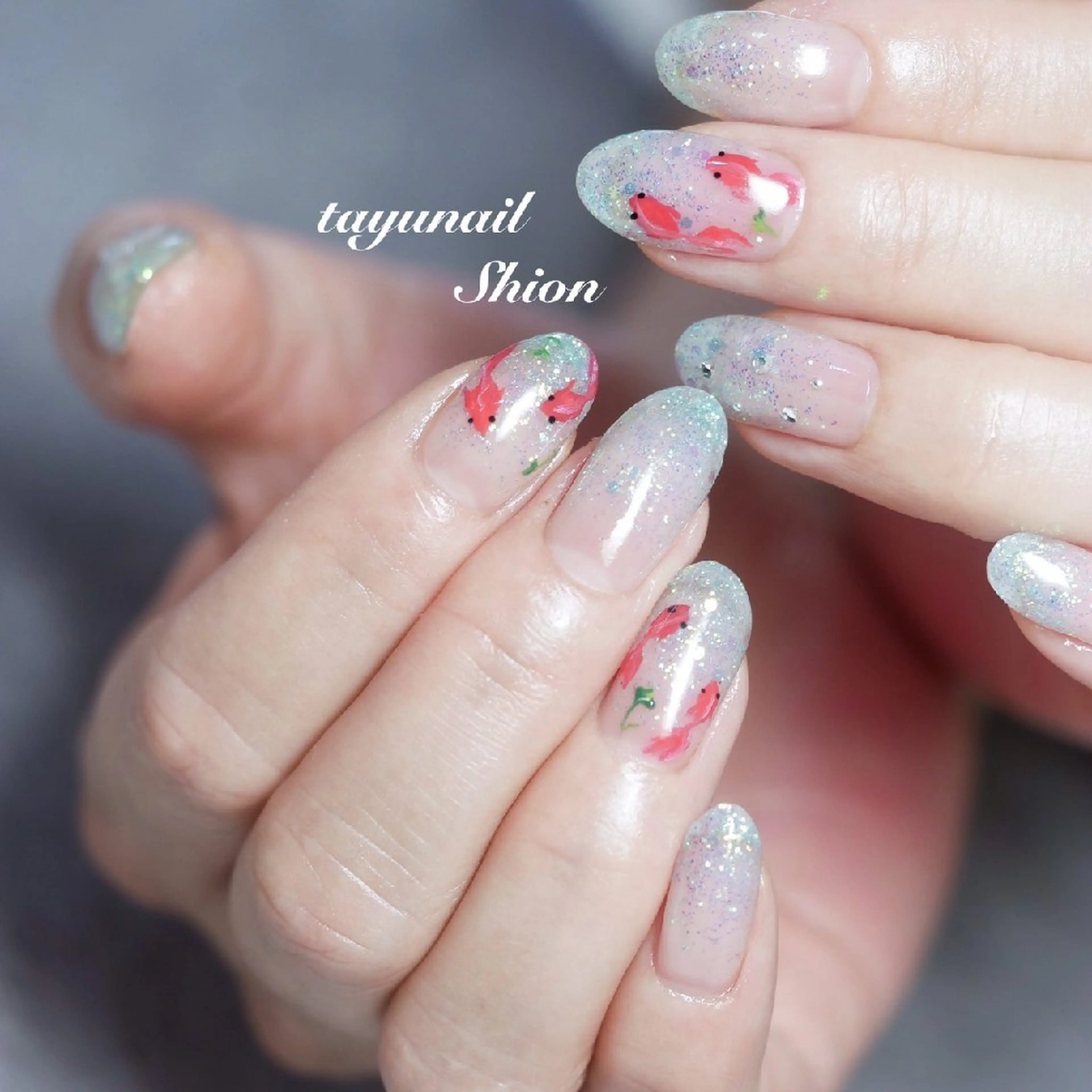 ネイル ブルー ジェルネイル グラデーション キラキラネイル ラメ(グリッター) ネイルサロン・ネイルスクール　たゆnail所属・ネイルサロン 【たゆnail】のネイルデザイン