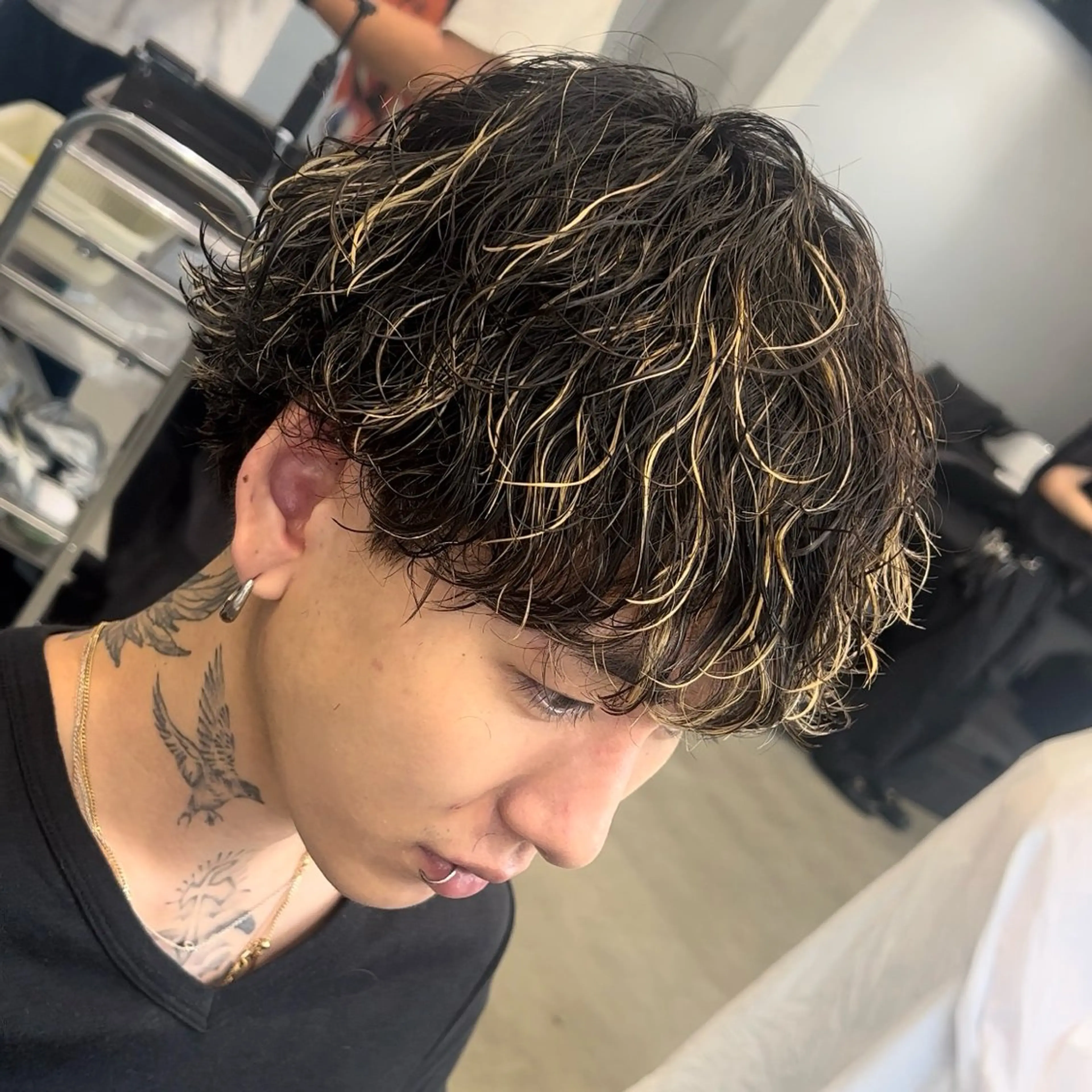 ショート パーマ メンズ メンズハイライト メンズパーマ ハイライト 松下 友希 【fifth】のヘアスタイル