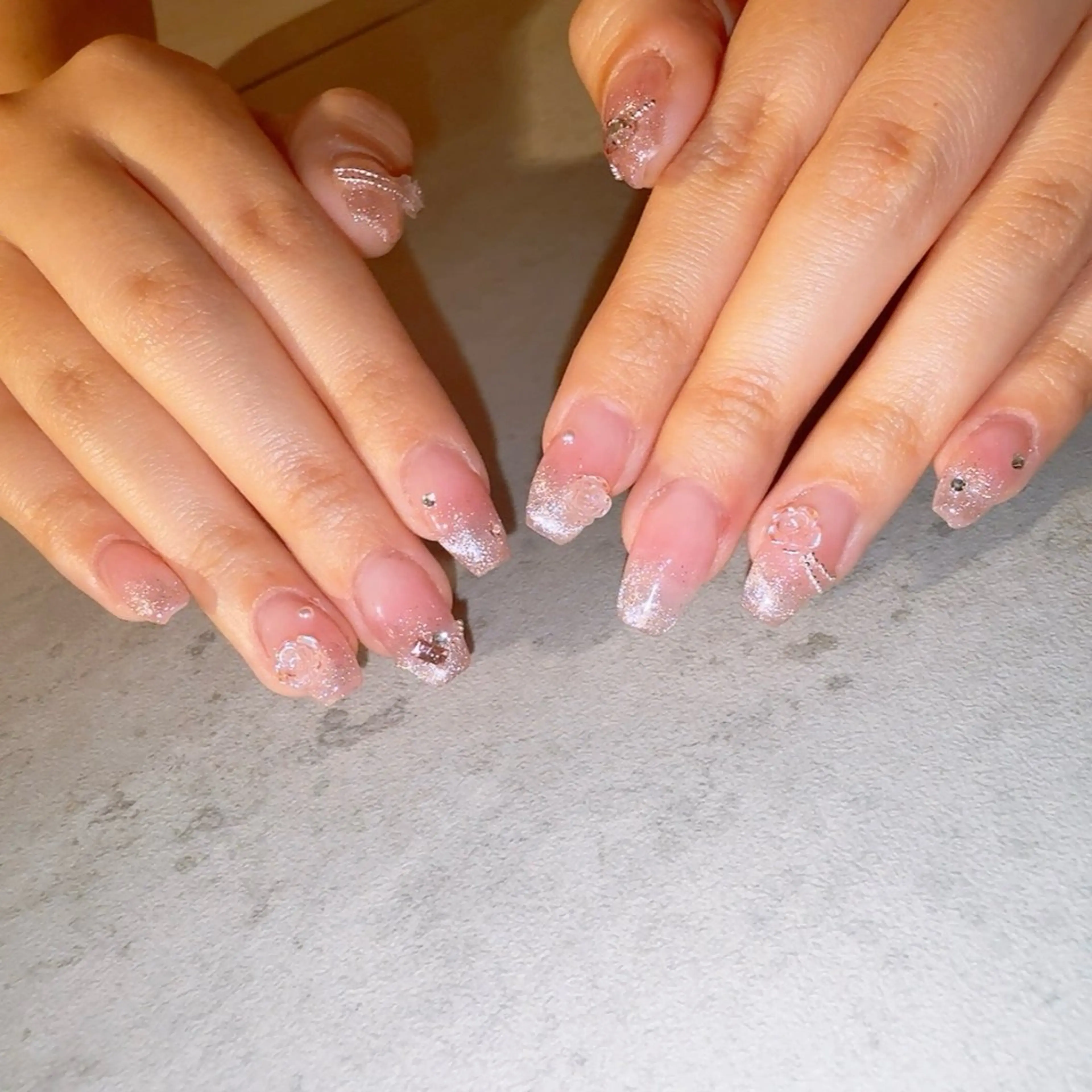 ネイル Nailsalon enju所属・濱中 愛子のネイルデザイン