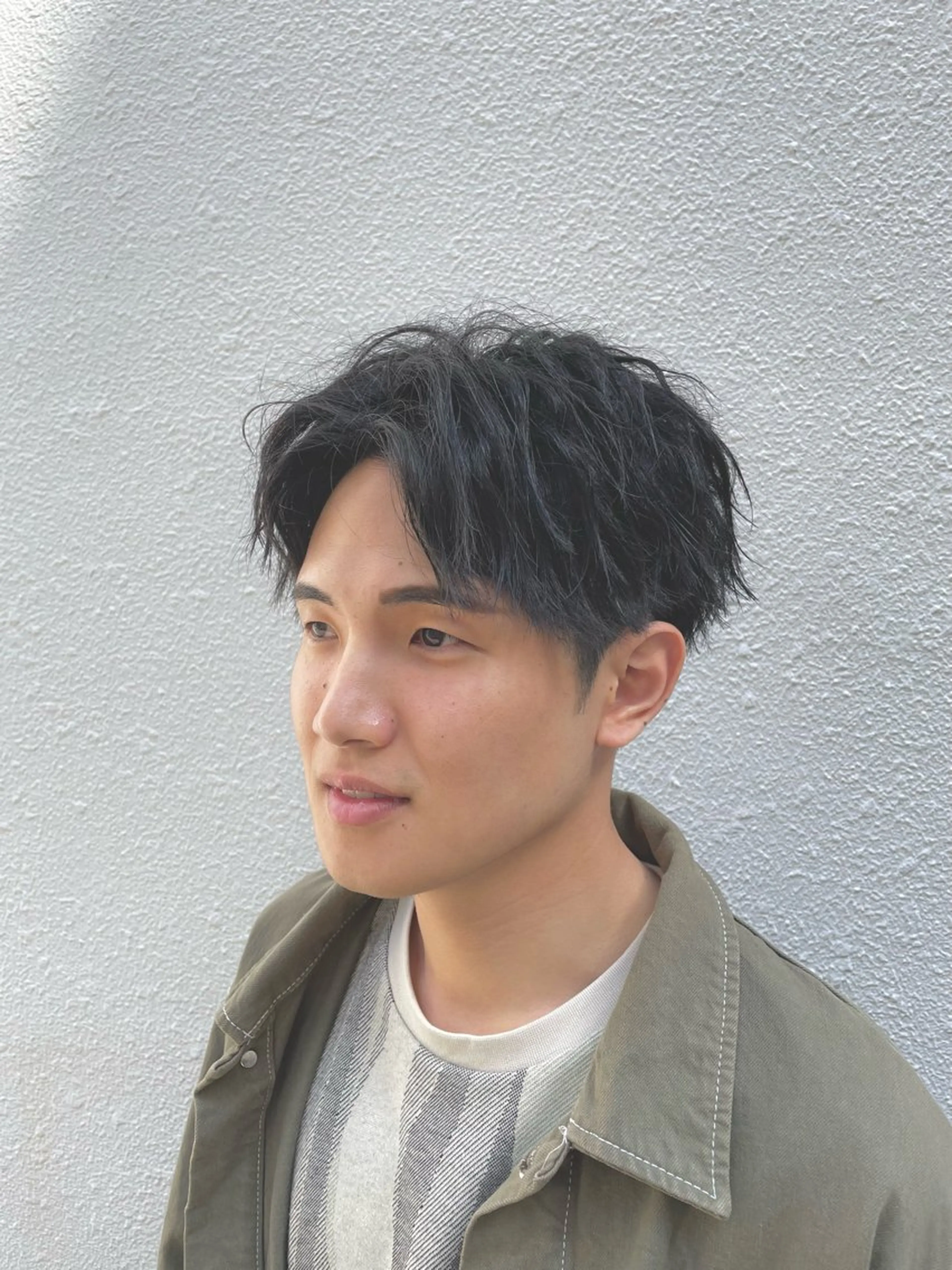 メンズ センターパート QUONHEAL谷町店所属・スガワラ レオのヘアスタイル