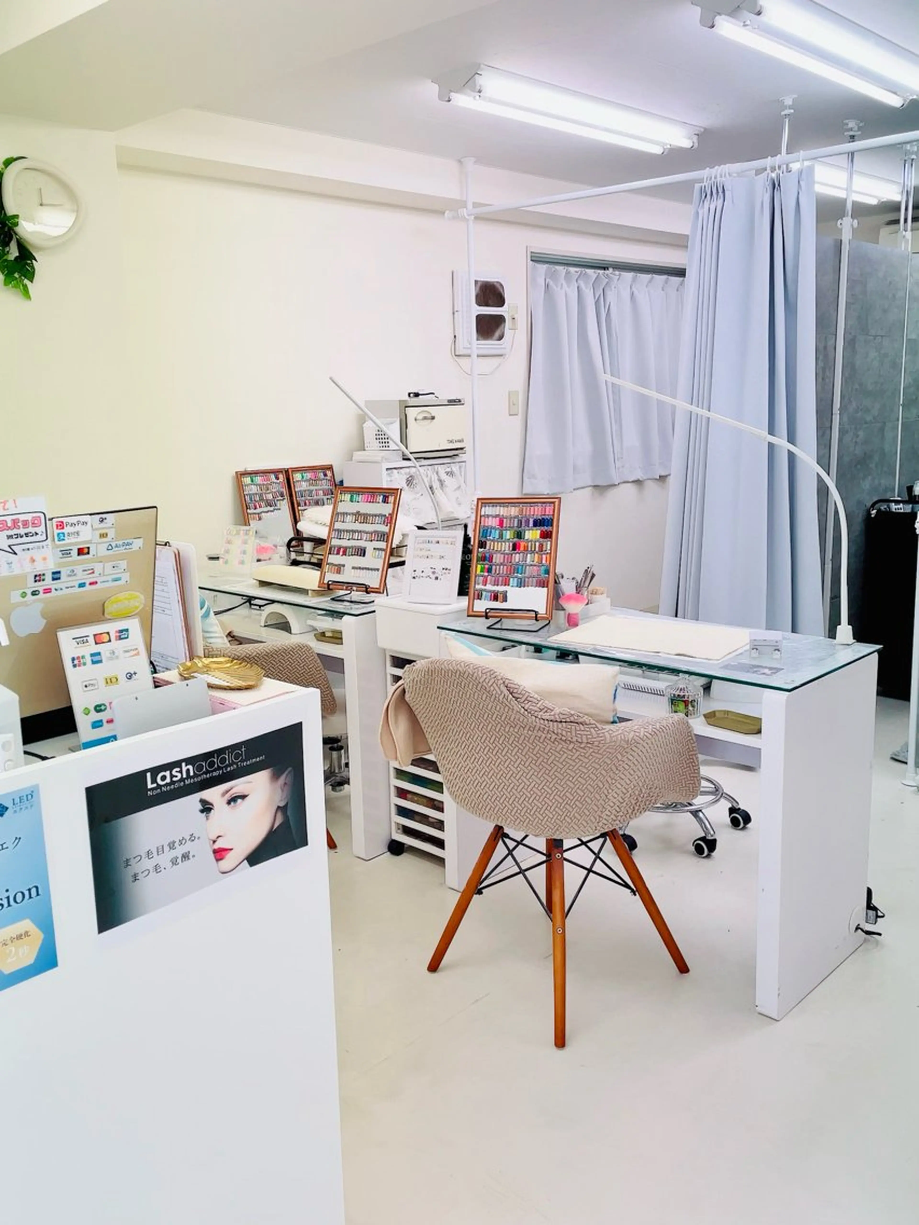 ネイル BISOLA所属・BISOLA (ビゾラ)のマツエク・マツパデザイン