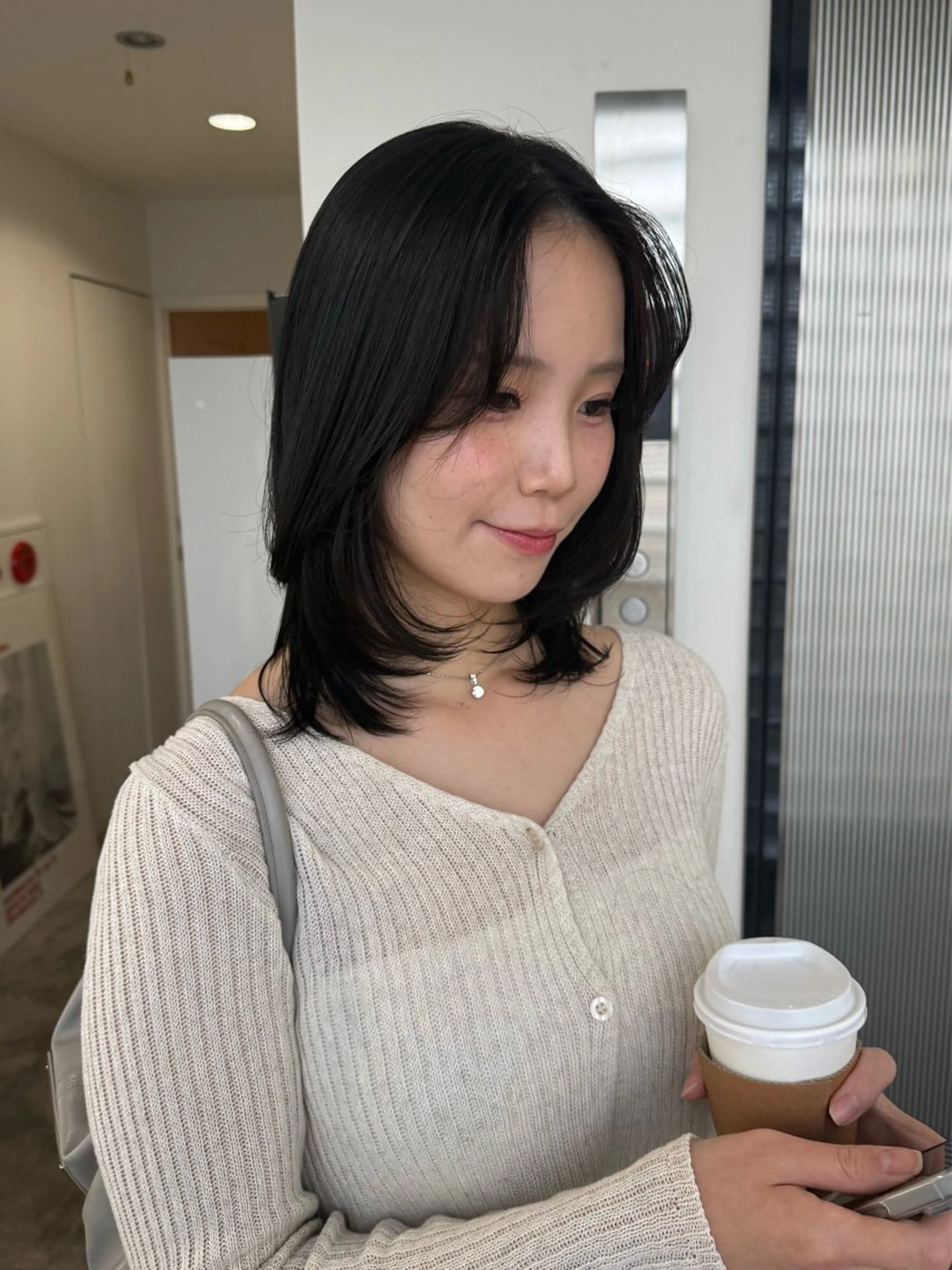 ミディアム カラー ミディアムレイヤー レイヤーカット カット ヘアカラー トリートメント 🟡ひろの/ツヤ カラー/髪質改善🟡のヘアスタイル