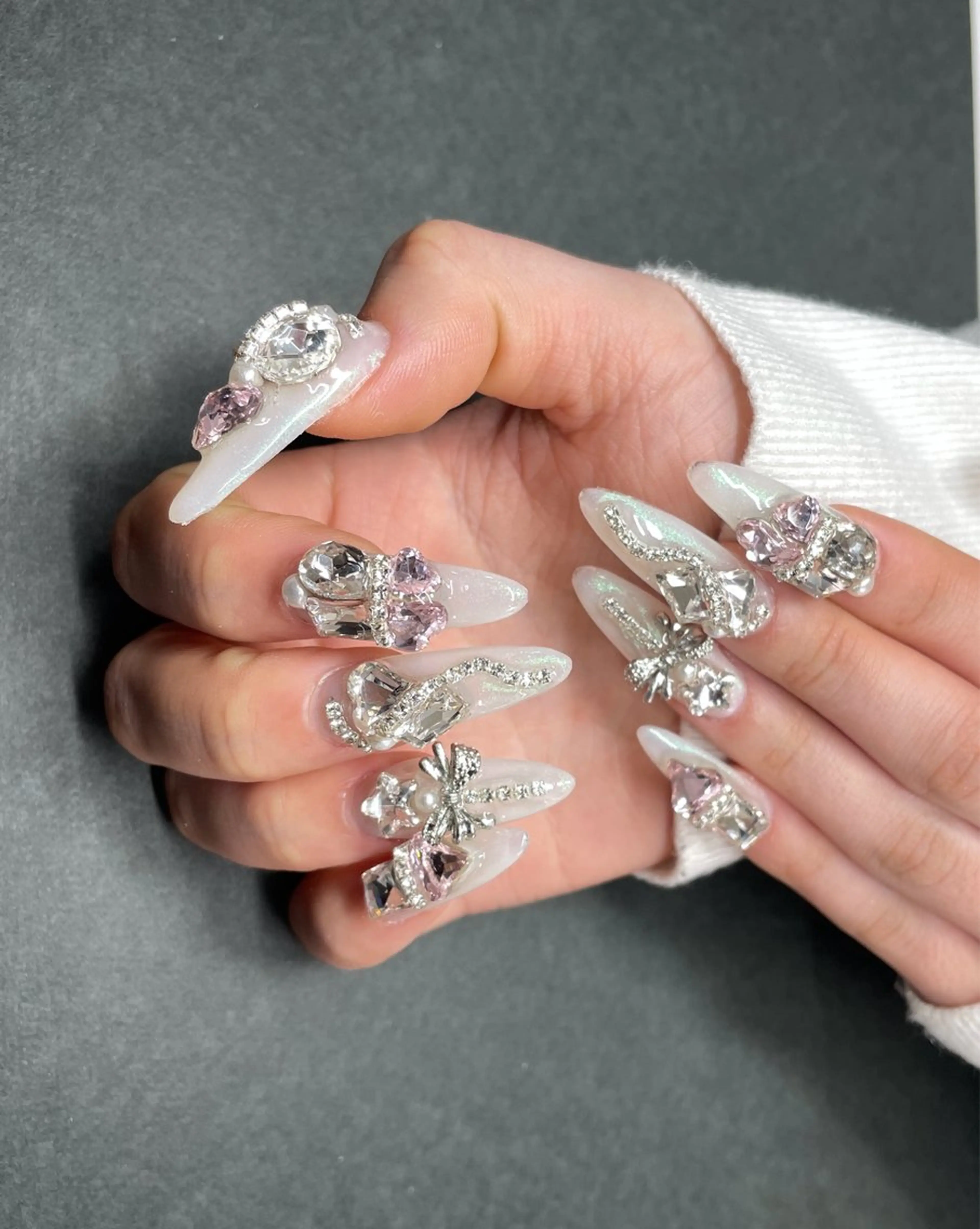 ネイル ハンドネイル Dea 心咲のネイルデザイン