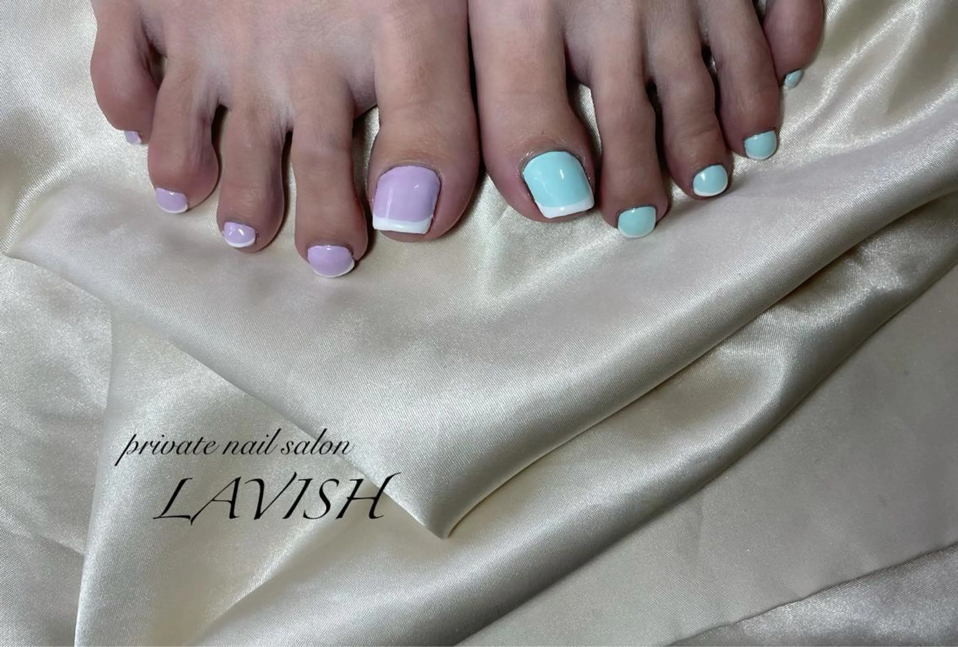 ネイル 氷ネイル・うるうるネイル 韓国ネイル ニュアンスネイル ワンカラーネイル 春ネイル LAVISH nail salonのネイルデザイン