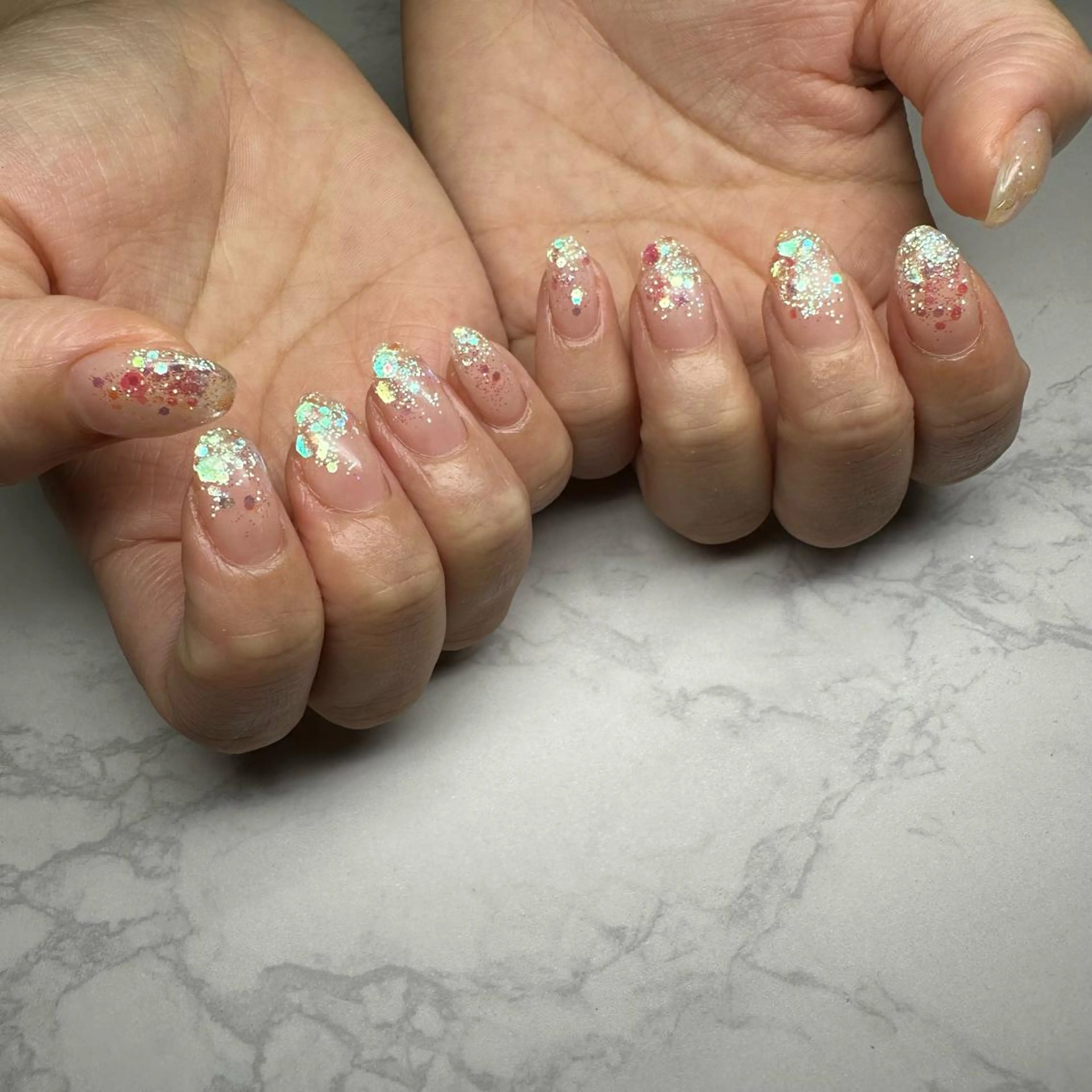 ネイル グラデーション ラメ(グリッター) ラメグラデーション 369所属・🐕 369のネイルデザイン