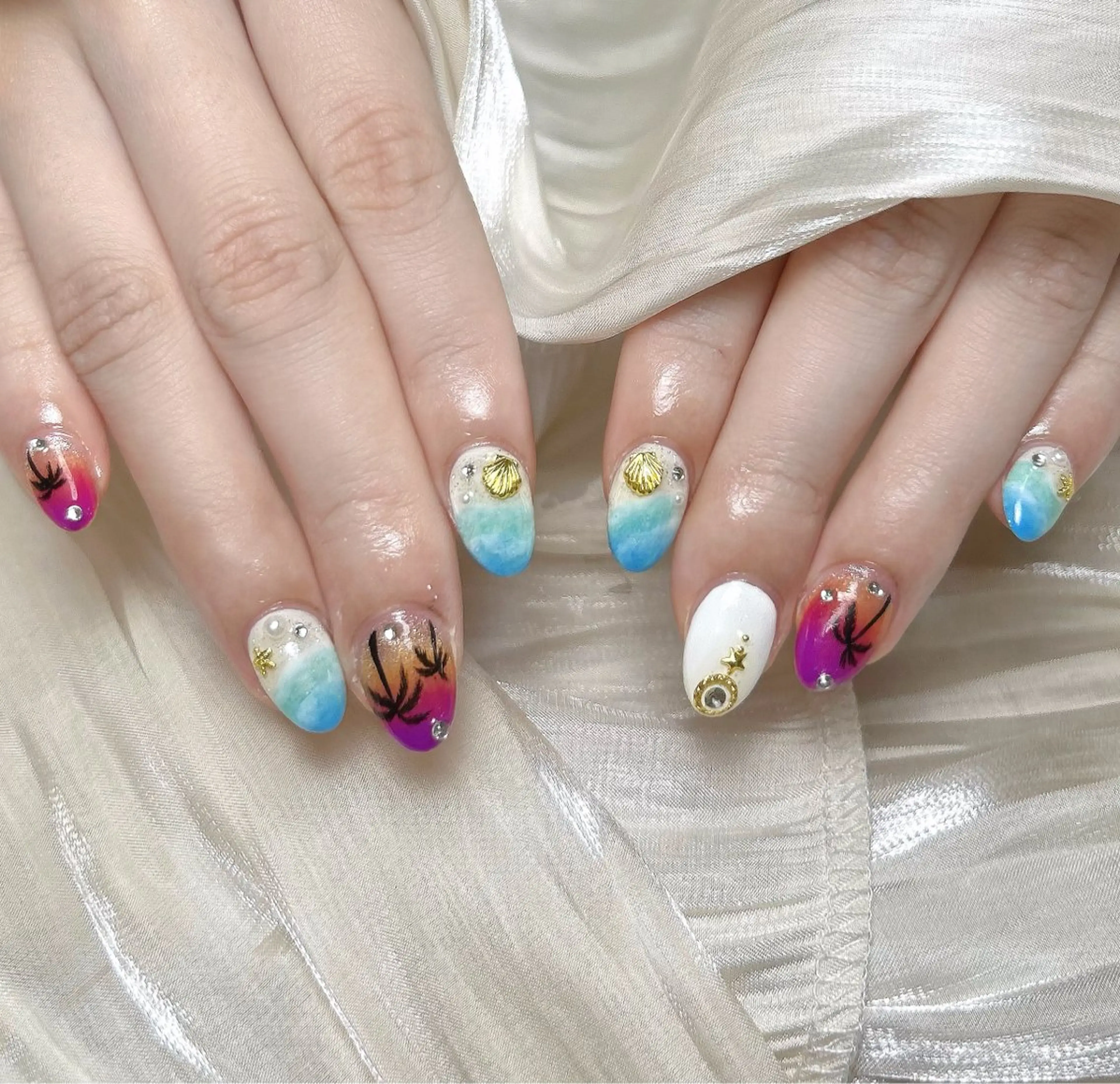 ネイル Maggie Nail🦩のネイルデザイン