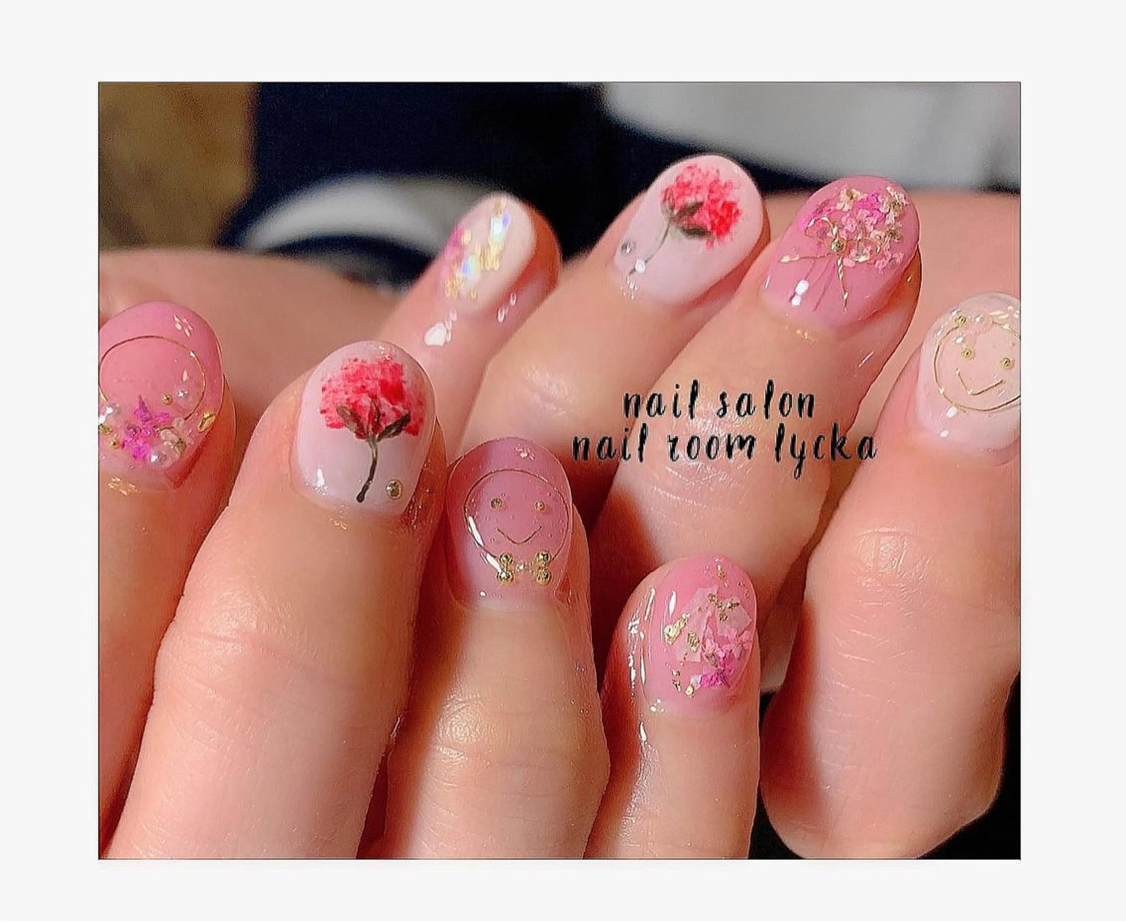 ネイル ジェルネイル パラジェル 冬ネイル ﾈｲﾙﾙｰﾑﾘｯｶ 𝐦𝐚𝐲𝐮のネイルデザイン