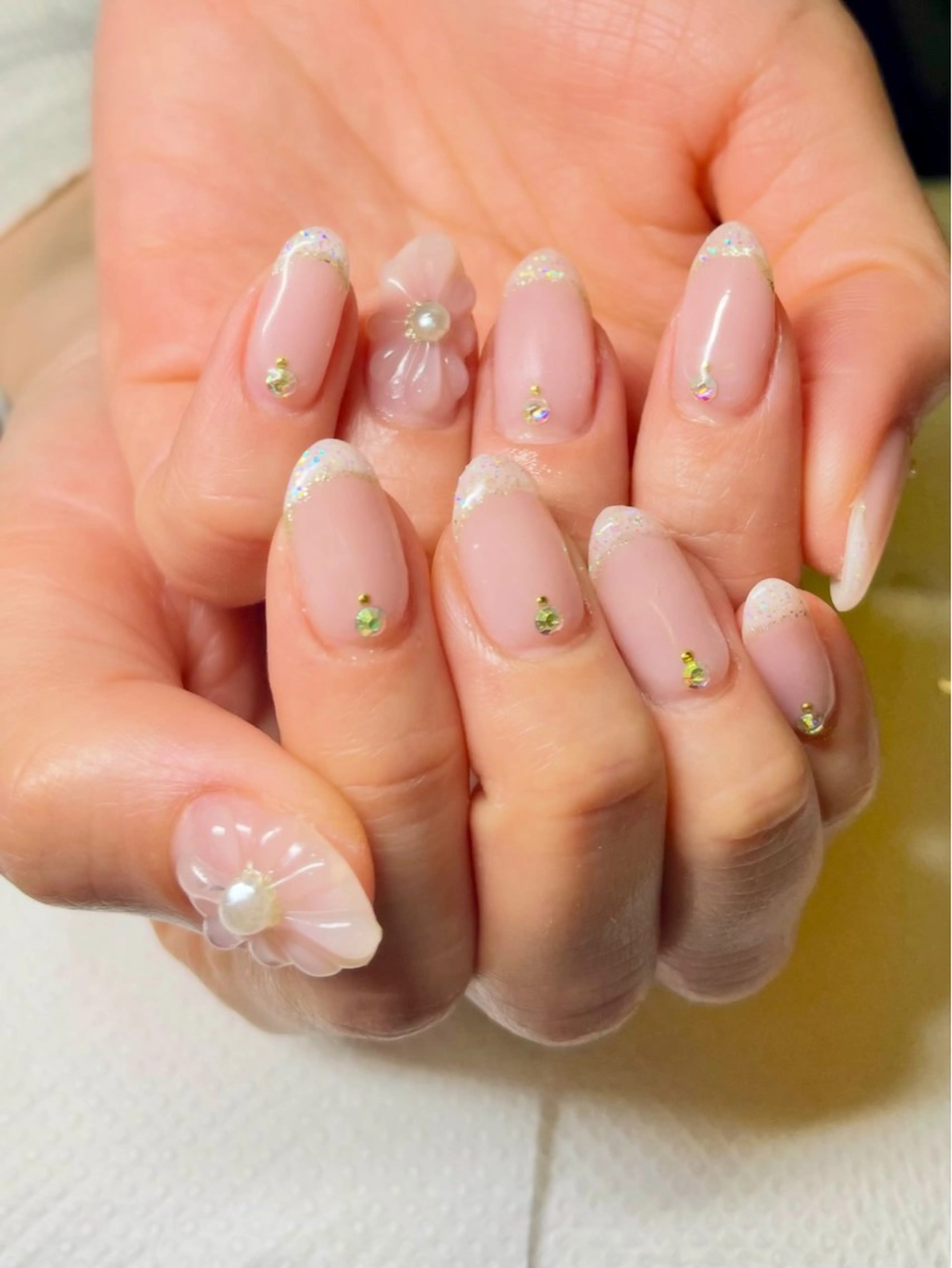 ネイル 春ネイル 新宿ネイルサロン ジェミディローサ所属・新宿ネイルサロン ジェミディローサのネイルデザイン