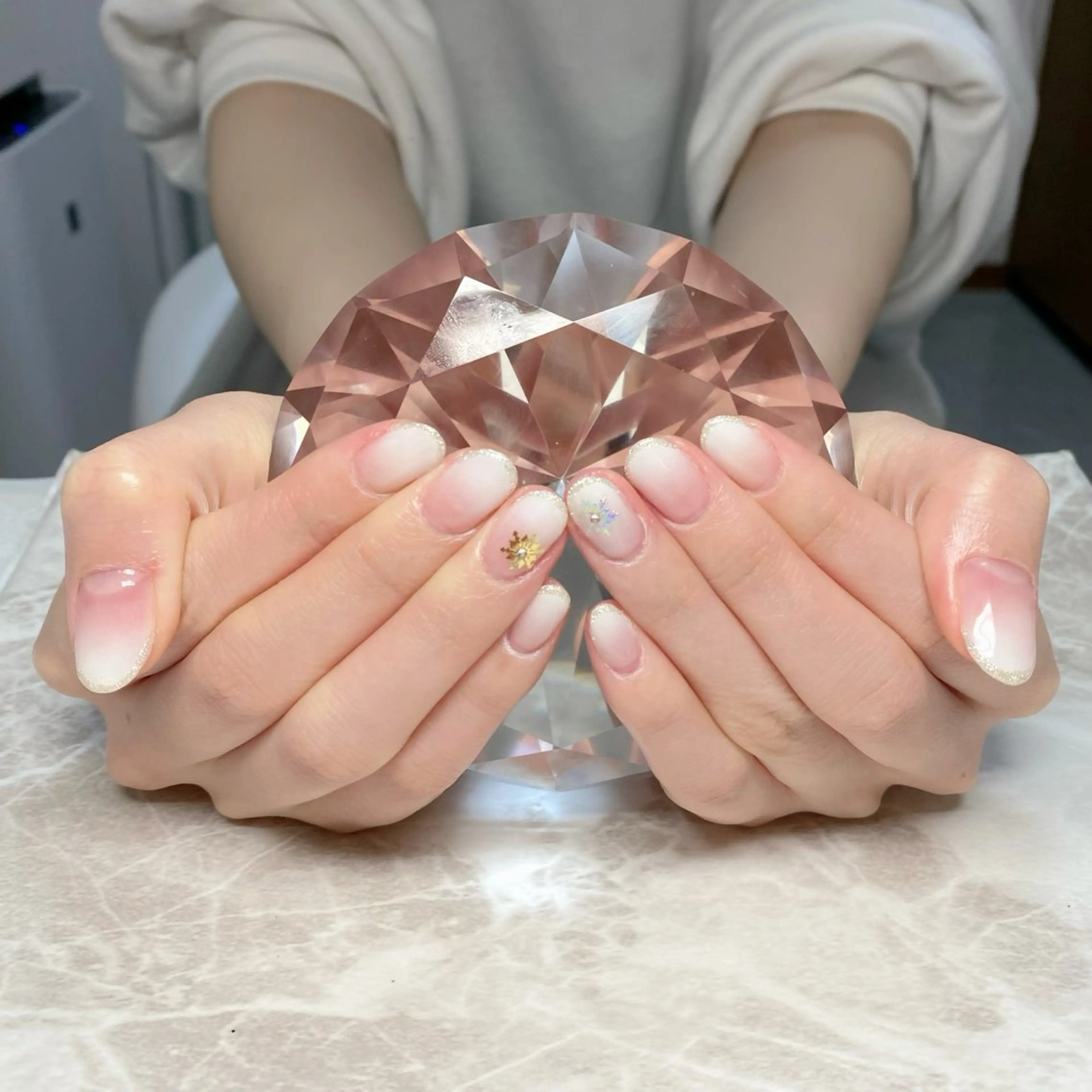 ネイル フレンチネイル ハンドネイル ゆぴねいる所属・ゆぴねいる yupinailのネイルデザイン