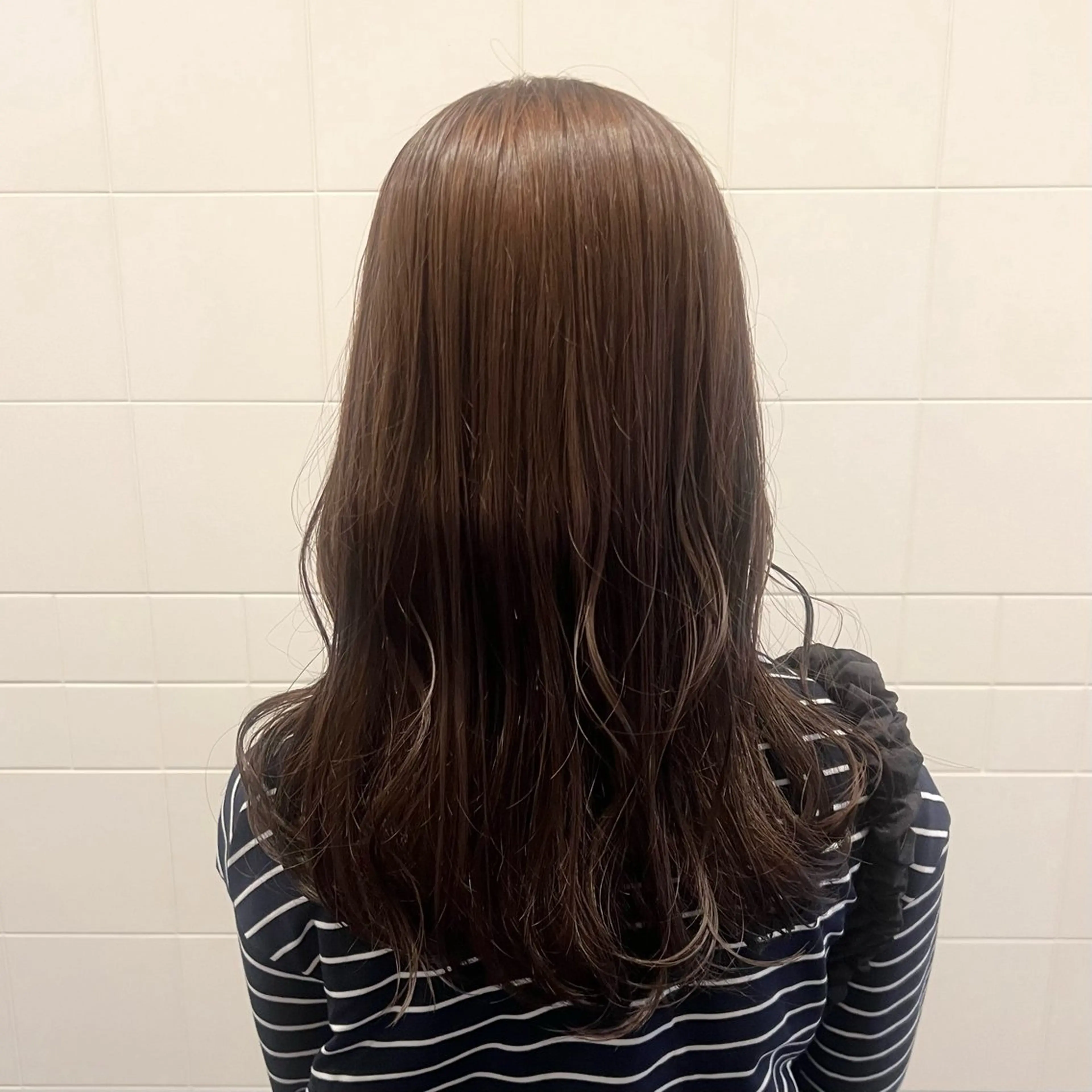 ミディアム カラー オリーブカラー honen RUKAのヘアスタイル