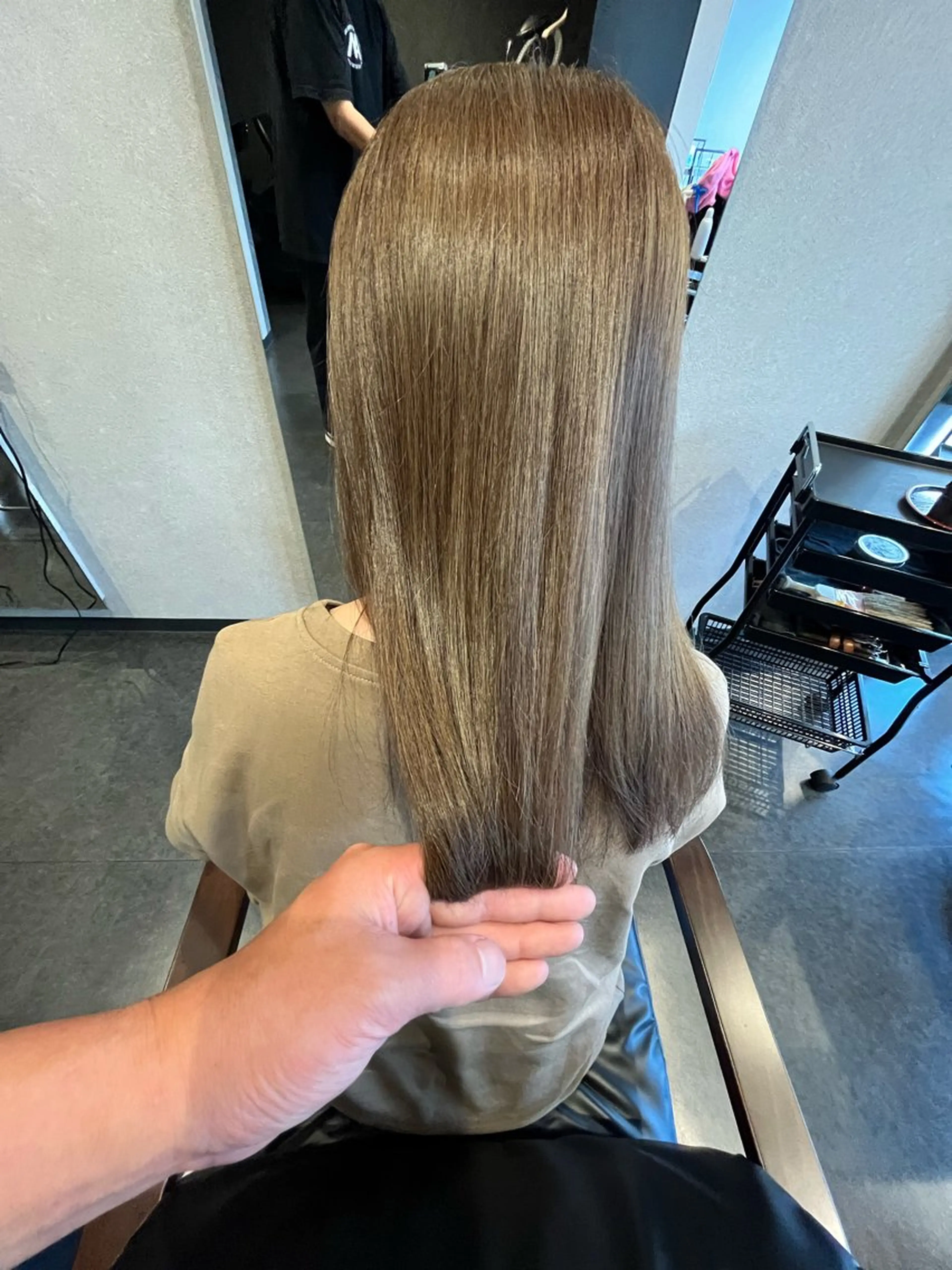 セミロング 髪質改善 縮毛矯正 トリートメント ヘアカラー トリートメント 髪質改善⚡️カラー 🍀武久 誠🍀のヘアスタイル