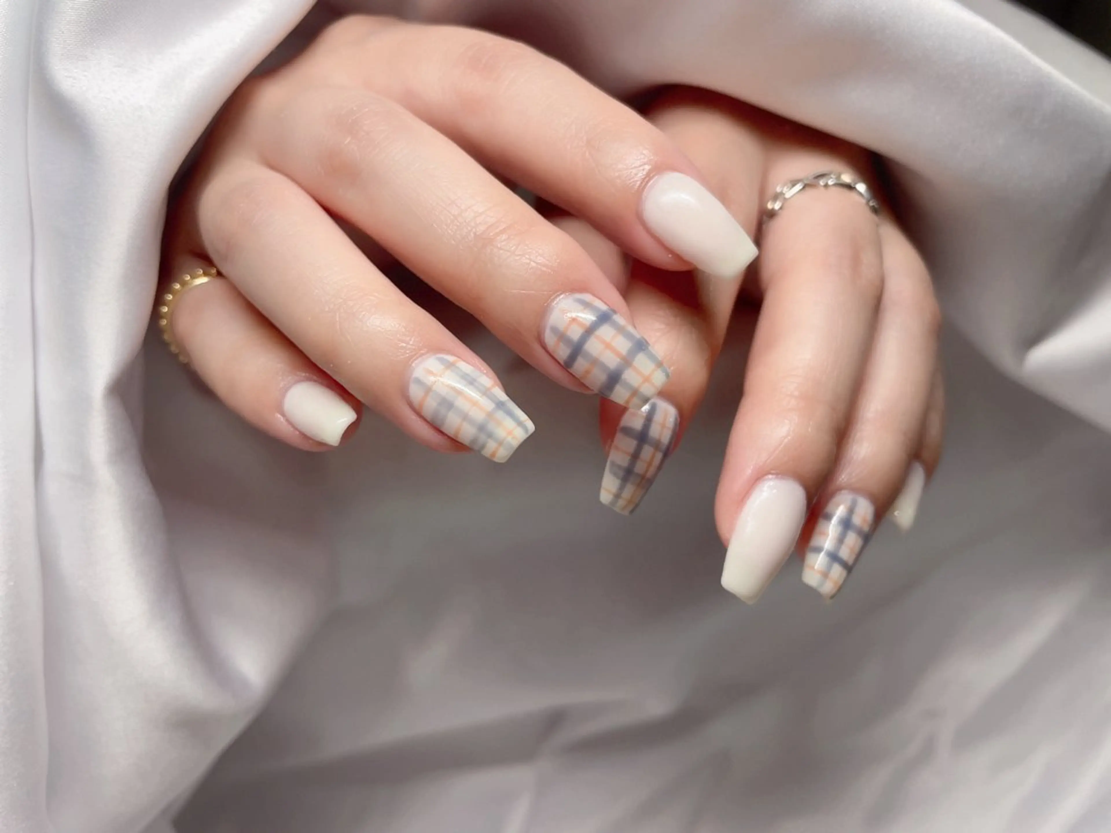 ネイル アニマル柄 ハート マグネットネイル ニュアンスネイル シンプルネイル ハンドネイル フットネイル A OIのネイルデザイン