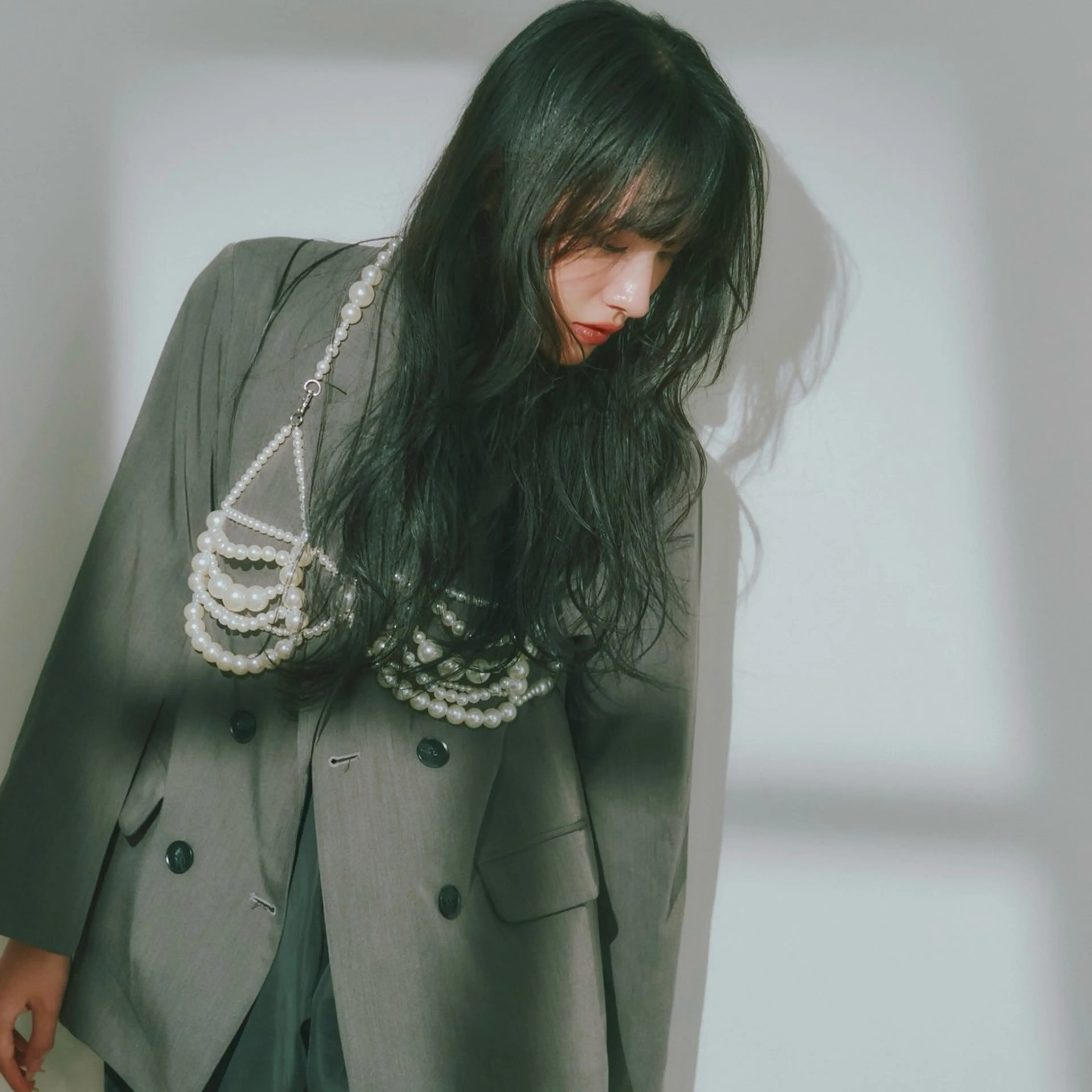 ロング 峠原 菜緒のヘアスタイル