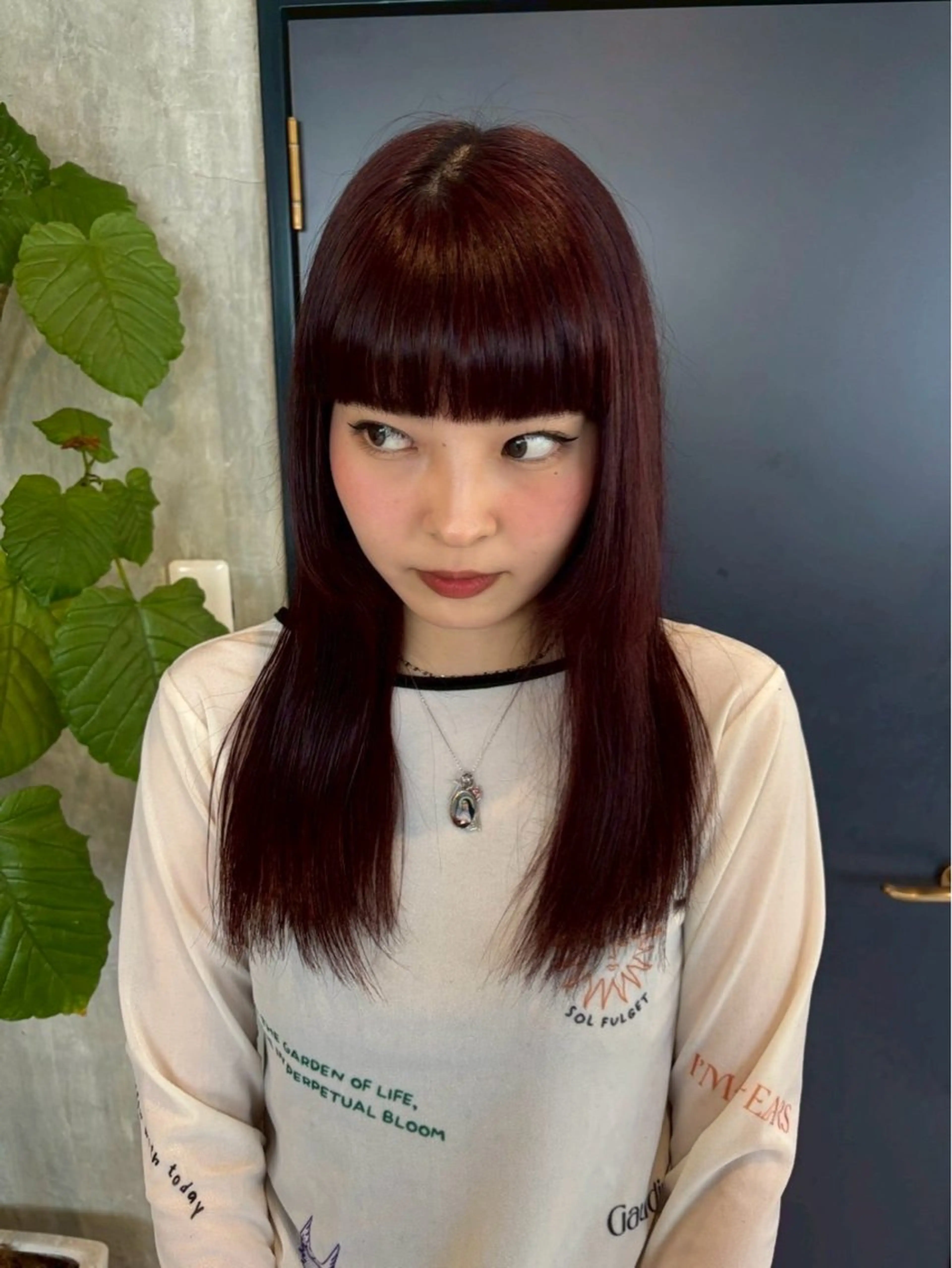 セミロング ヘアカラー botan🪷☆*。 レ ナのヘアスタイル