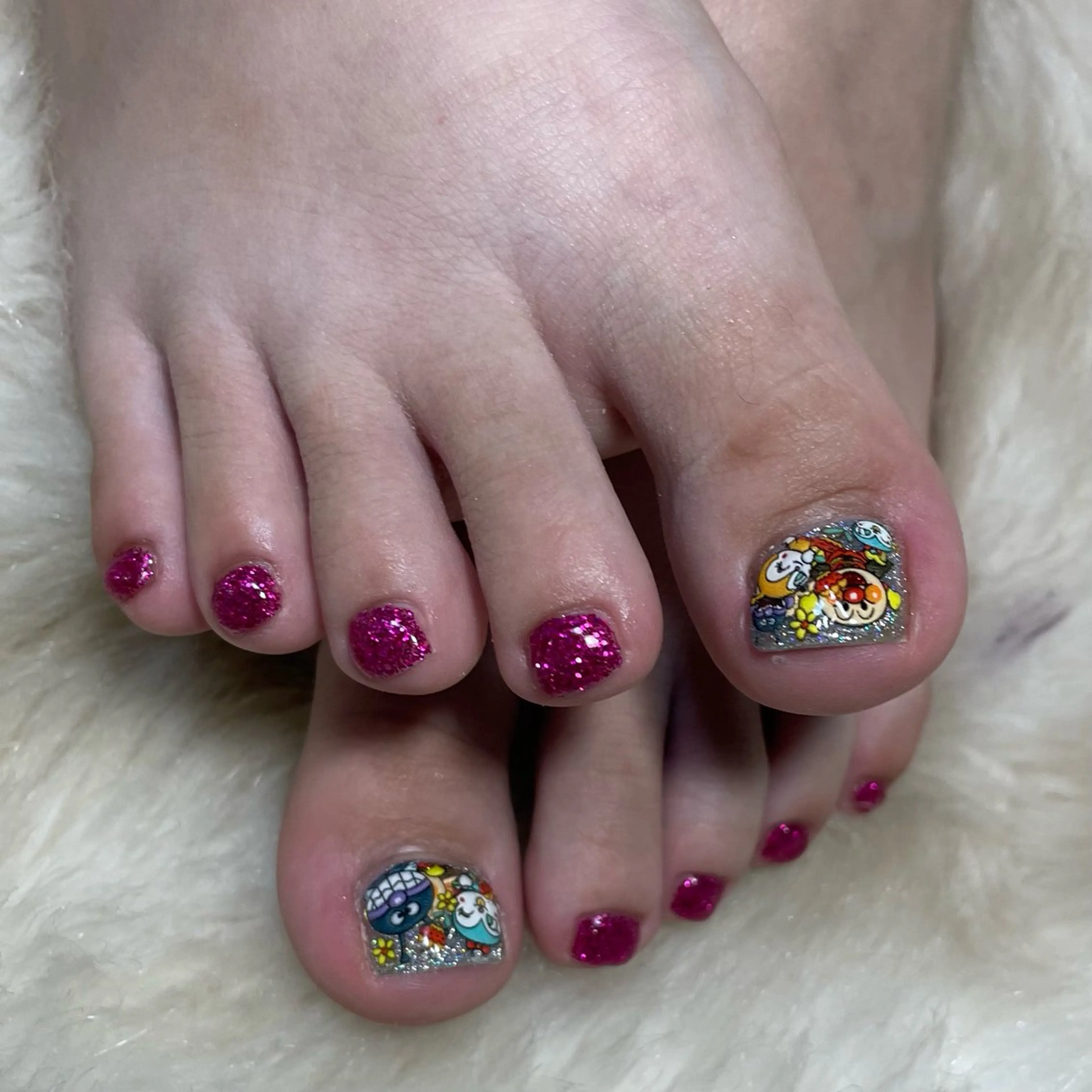 ネイル フットネイル 黒川 実祐のネイルデザイン