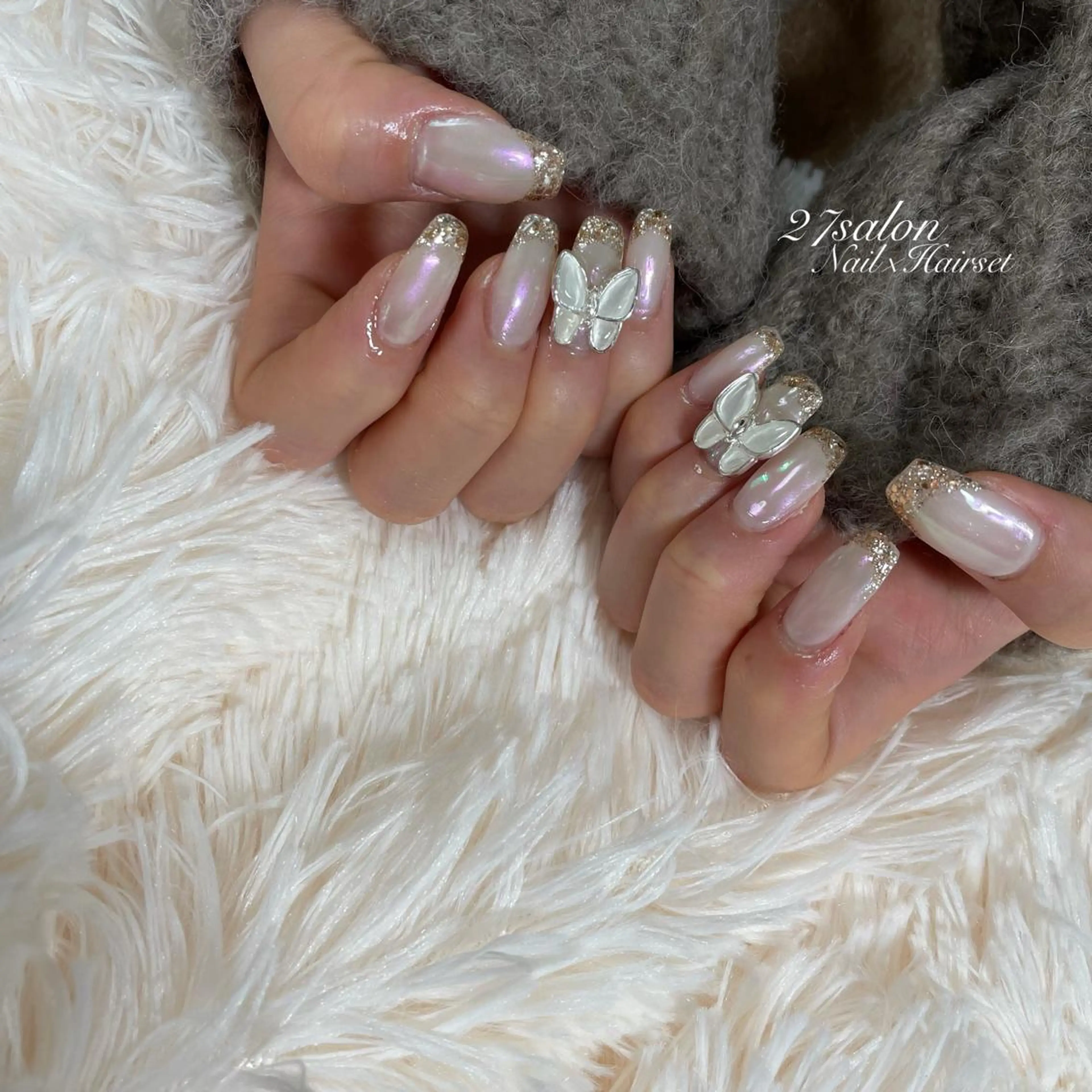 ネイル オーロラネイル フレンチネイル ガラスフレンチ 27salon yuinaのネイルデザイン