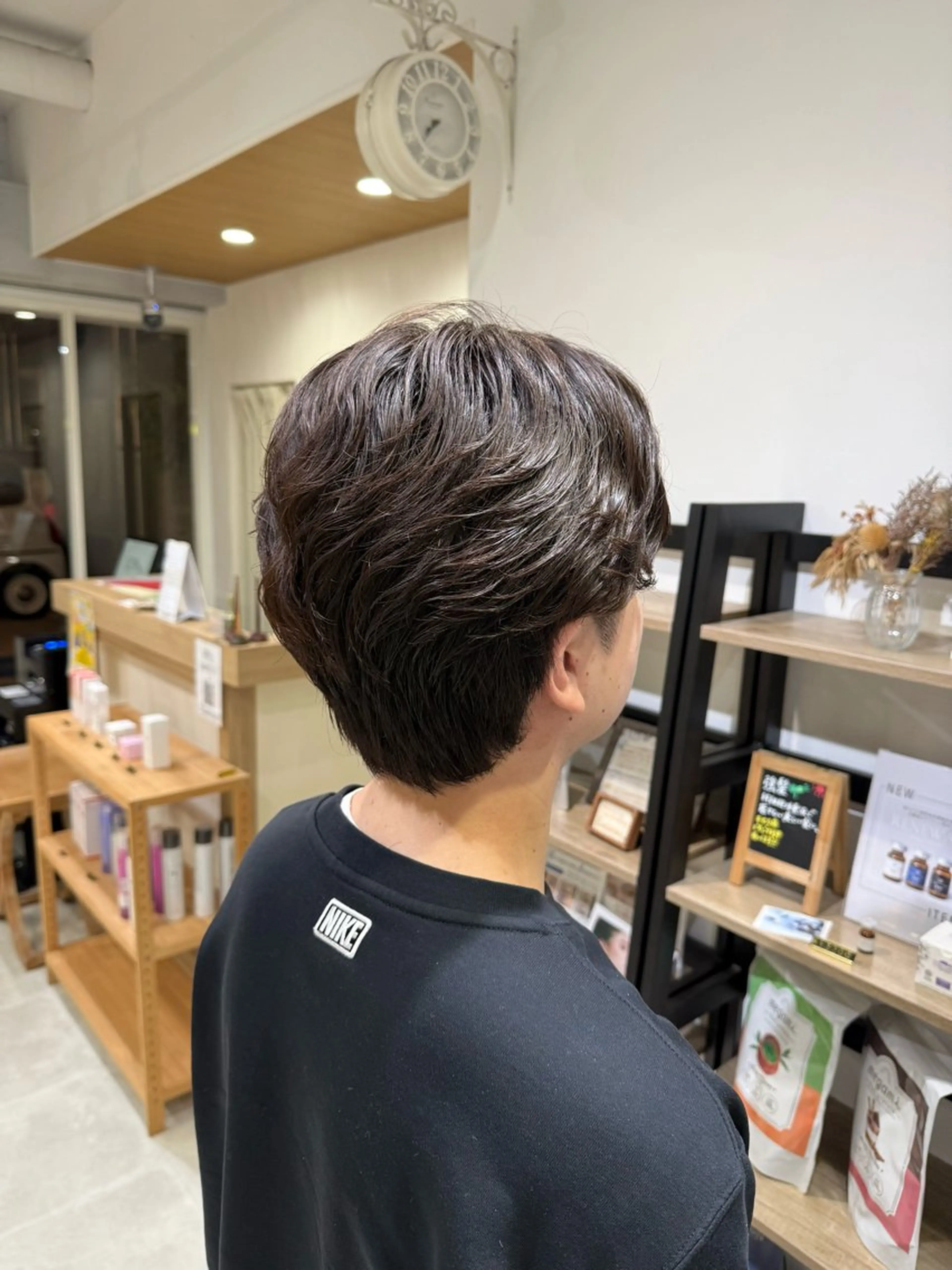 パーマ メンズ 島 歩那のヘアスタイル