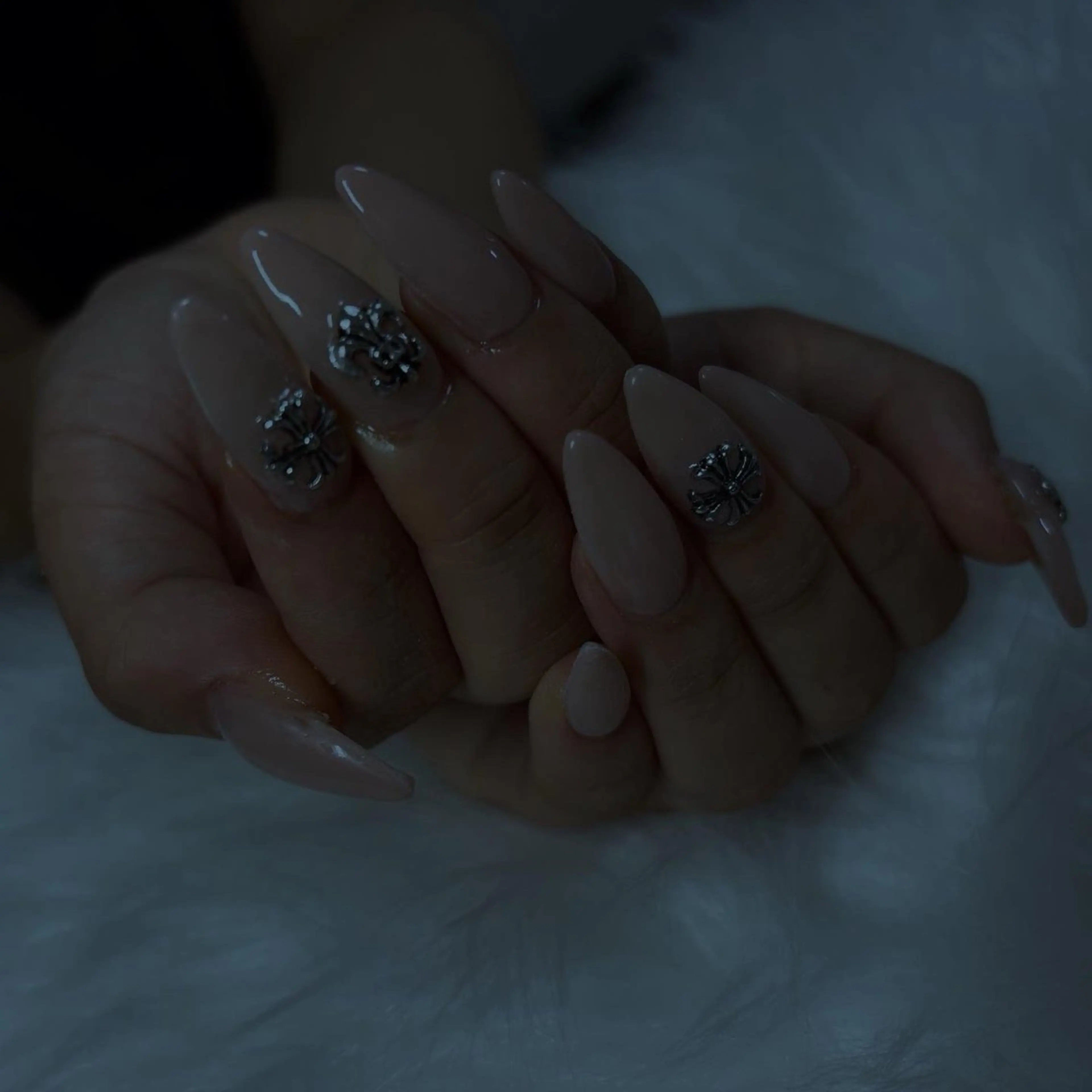 ネイル 長さ出し フットネイル ハート キラキラネイル 韓国ネイル Vante梅田店所属・vante_aimi .パラジェル取扱店のネイルデザイン