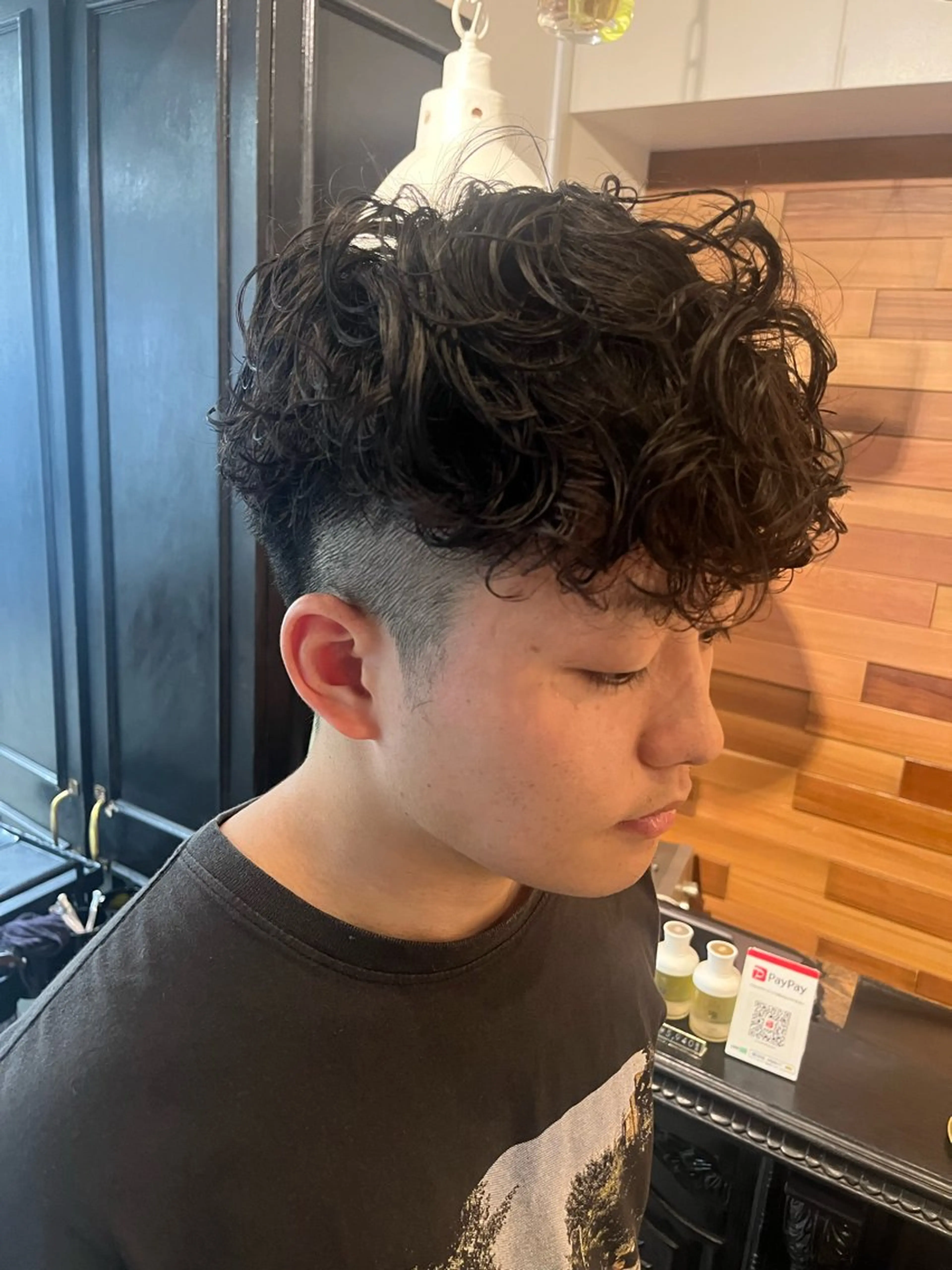 パーマ YUJIN 似合わせメンズカットのヘアスタイル