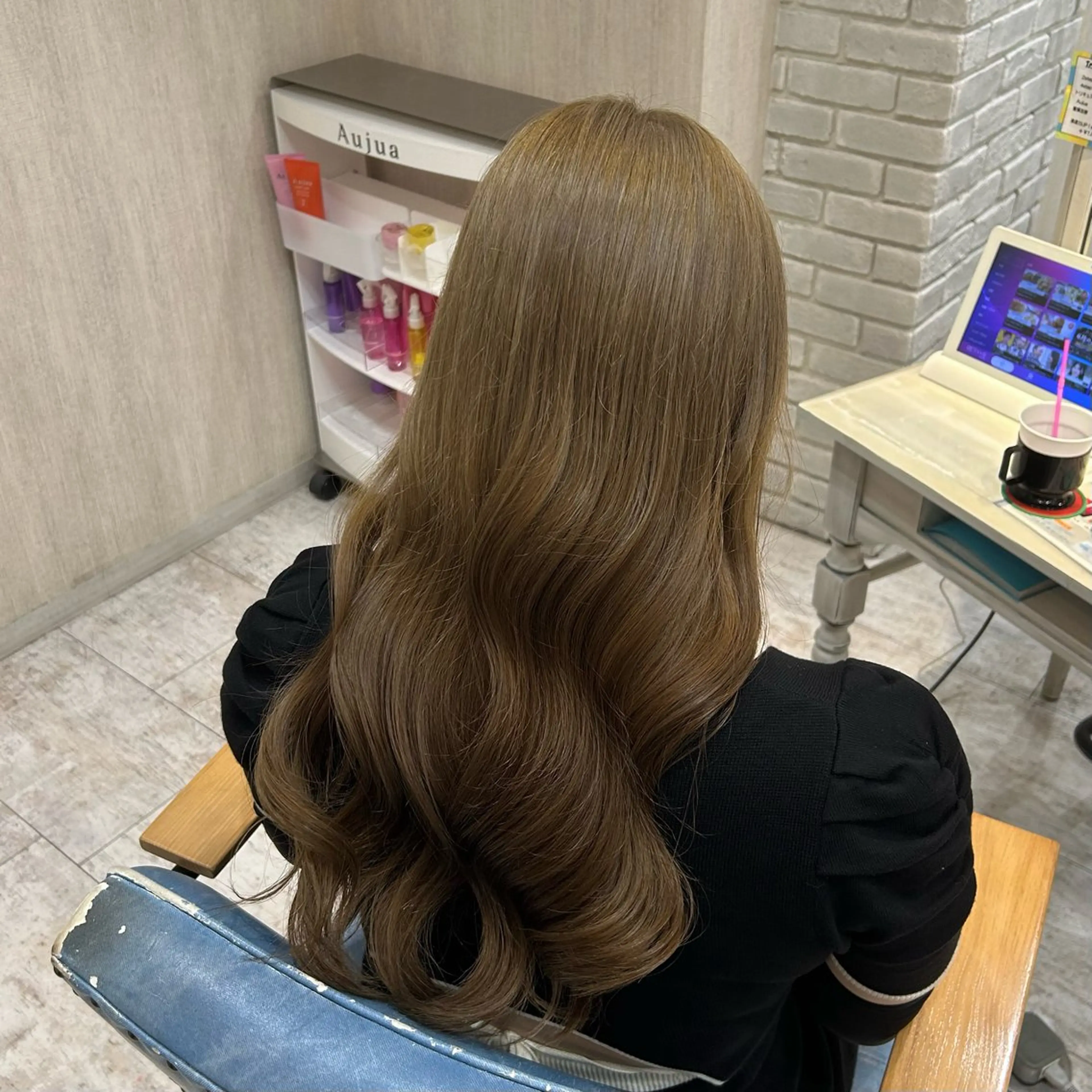 🌷似合わせカット➕ダブルカラー(ブリーチ＋プレミアムフルカラー)➕トリートメント🤍の写真