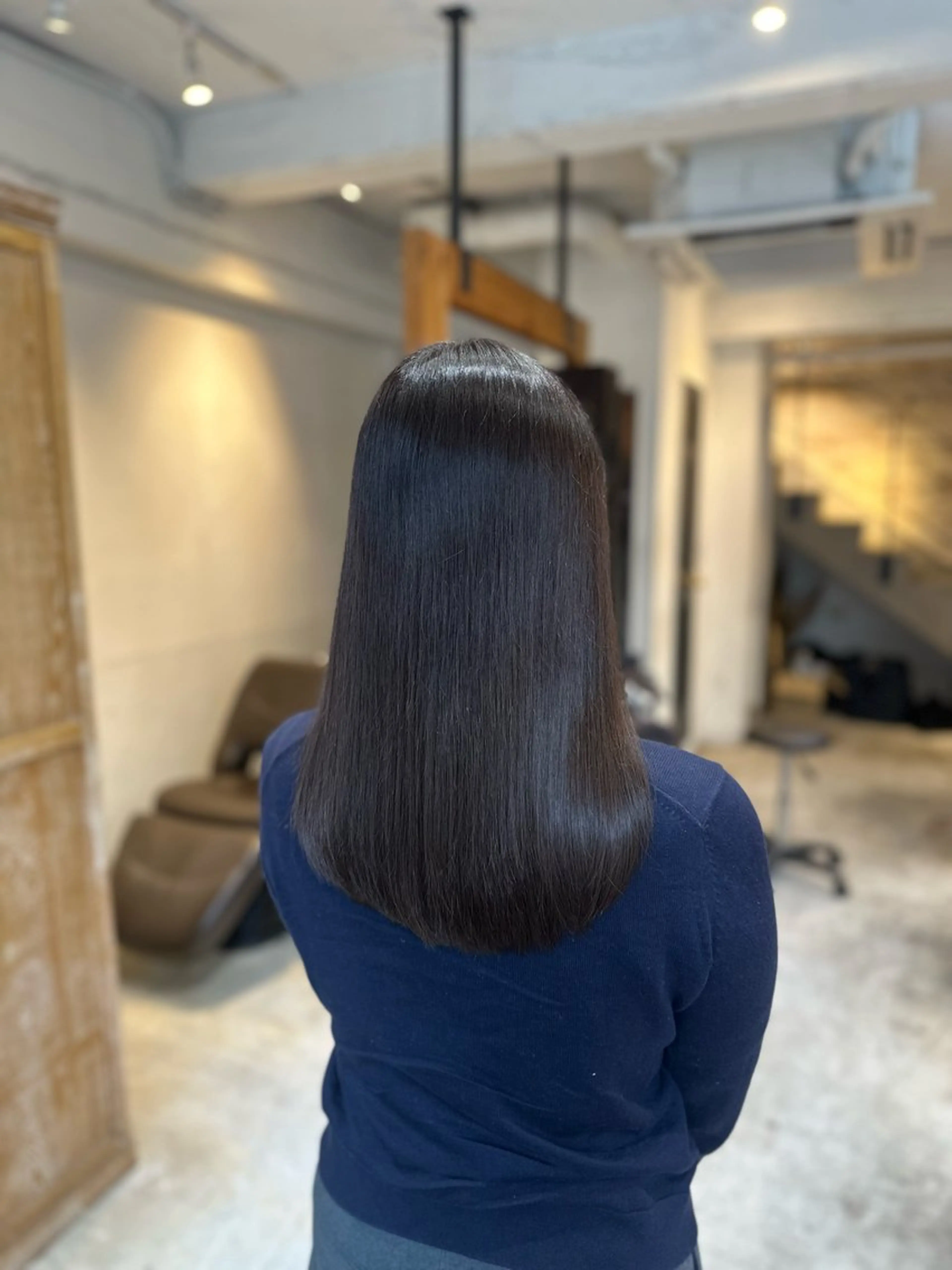 ミディアム カット ヘアカラー トリートメント PARIS hair salon所属・秋葉原　柏木絢汰 ✨当日予約okのヘアスタイル