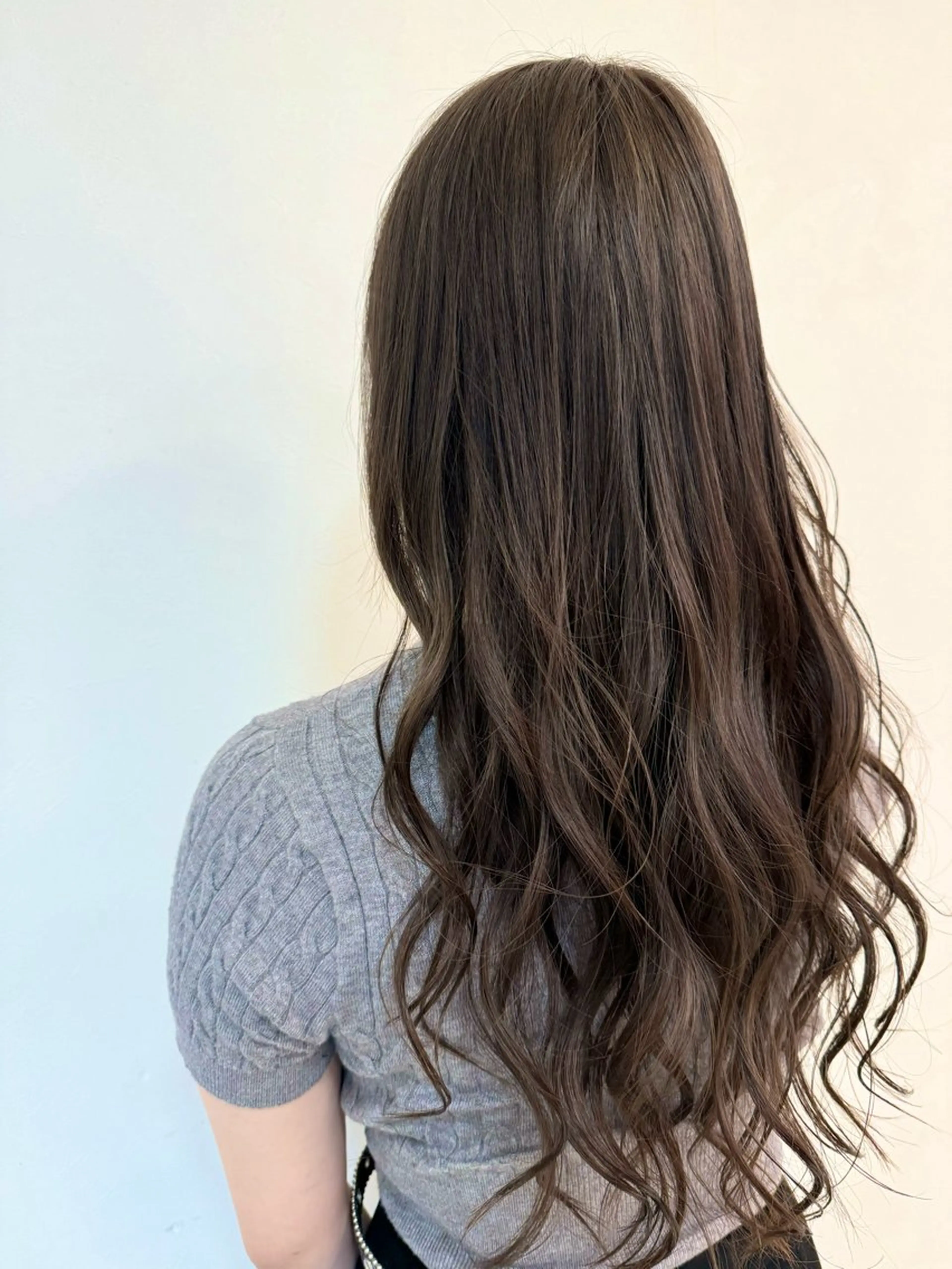 ロング カラー ブリーチ 透明感カラー エドルカラー ヘアカラー トリートメント BIANCA isesaki 小暮のヘアスタイル