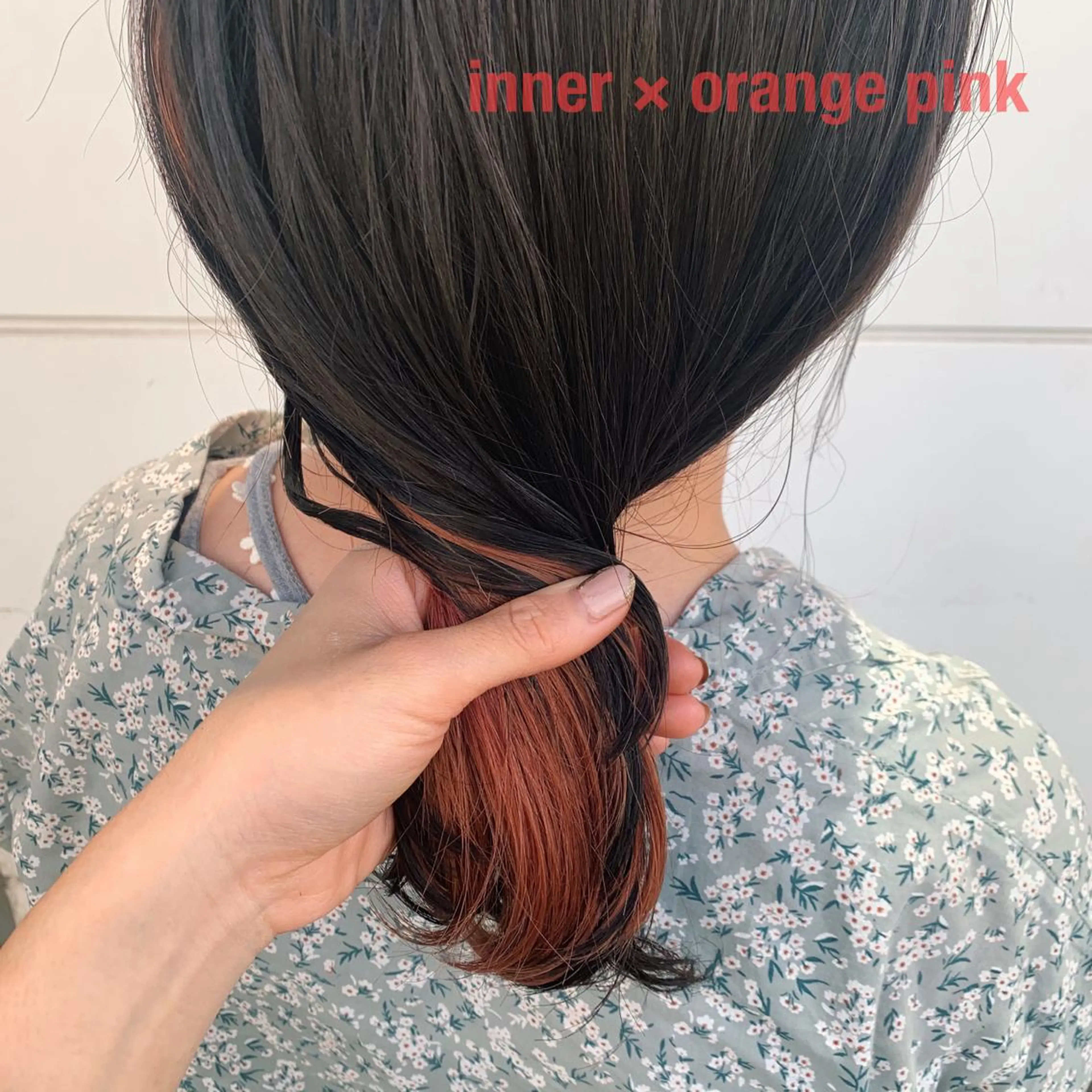 ミディアム カラー RINA🧤 デザインとボブのヘアスタイル