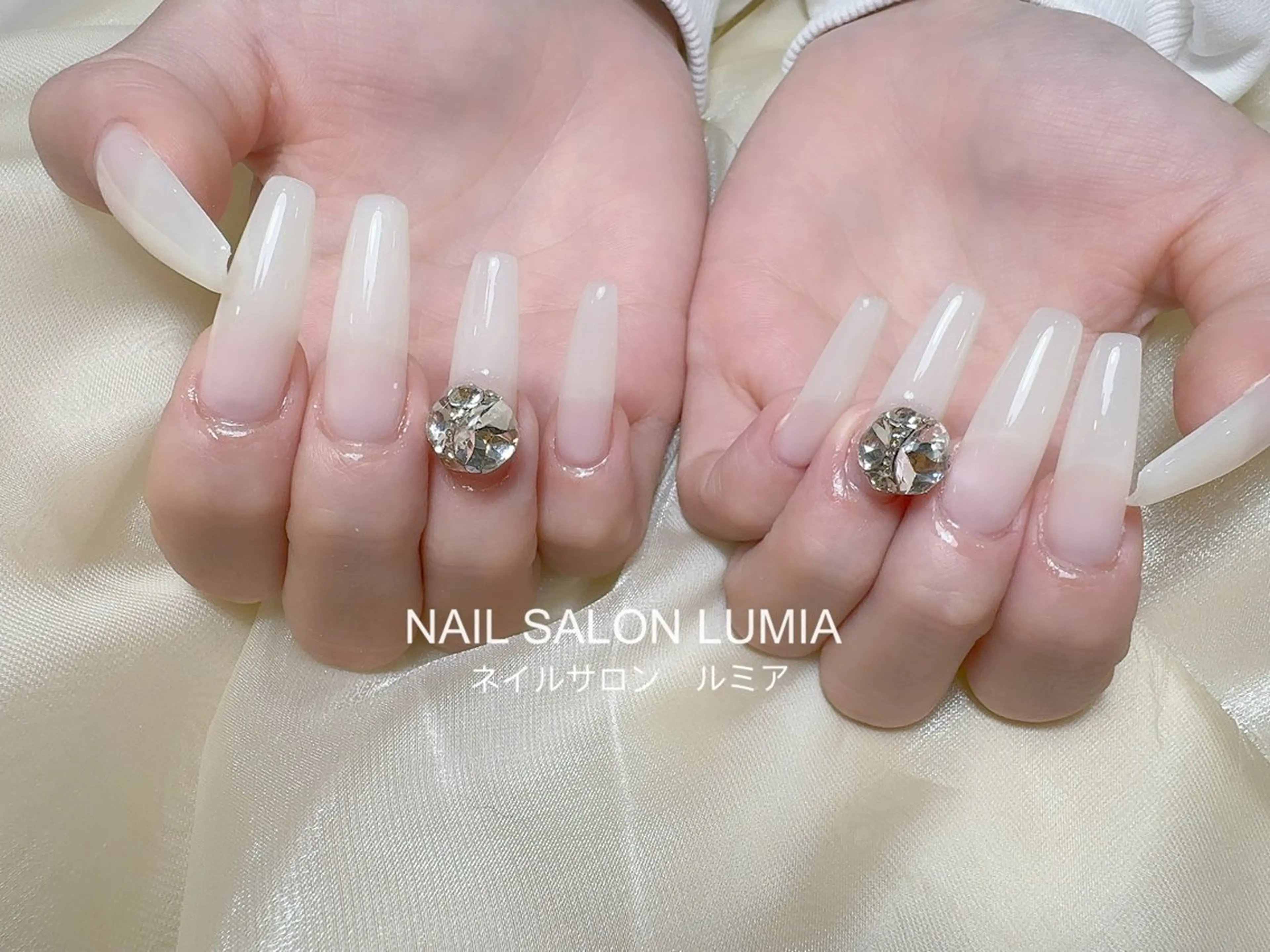 ネイル ハンドネイル ネイルサロン ルミア Lumia 店長のネイルデザイン