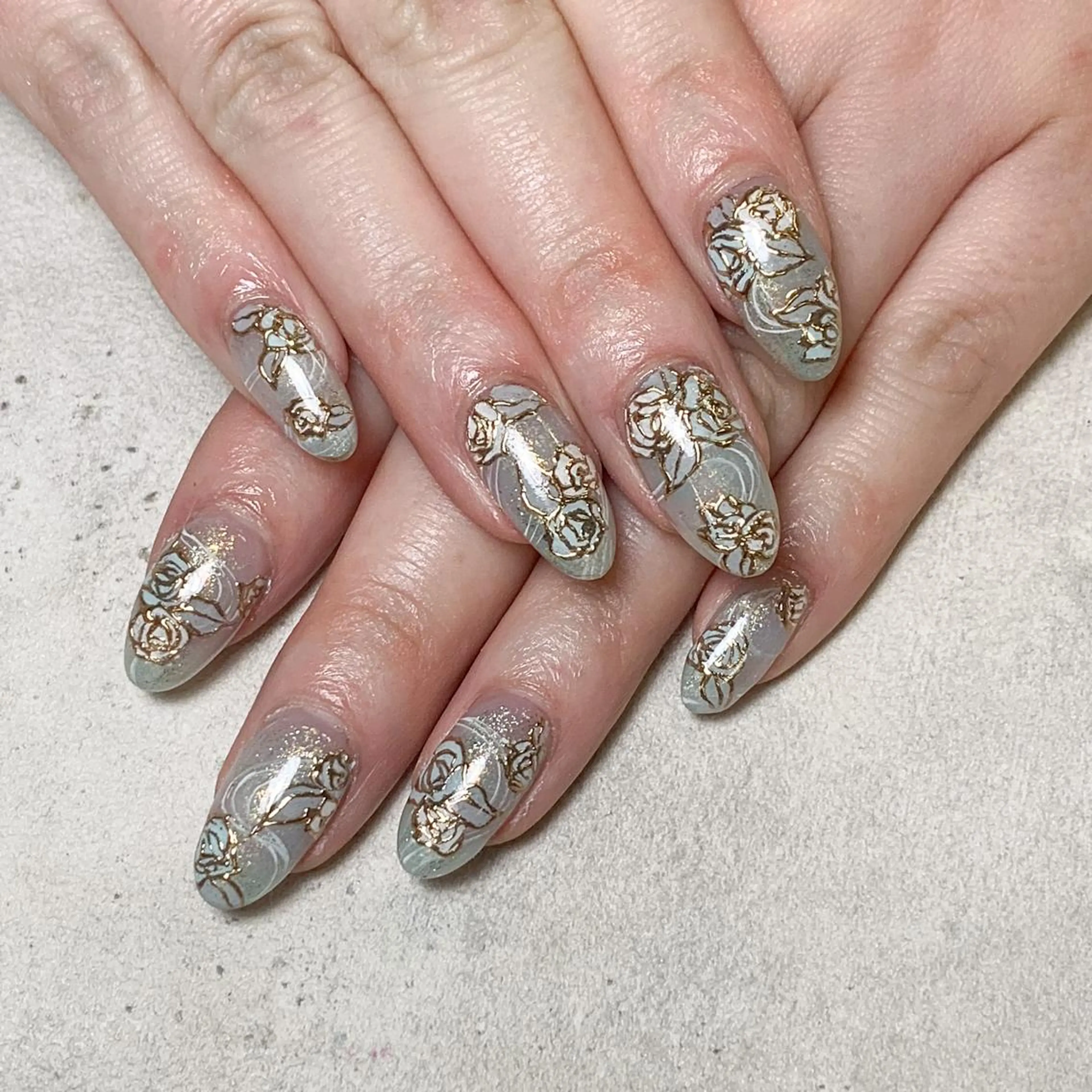 ネイル ハンドネイル atelier　FIORITURA所属・FIORITURA aiのネイルデザイン