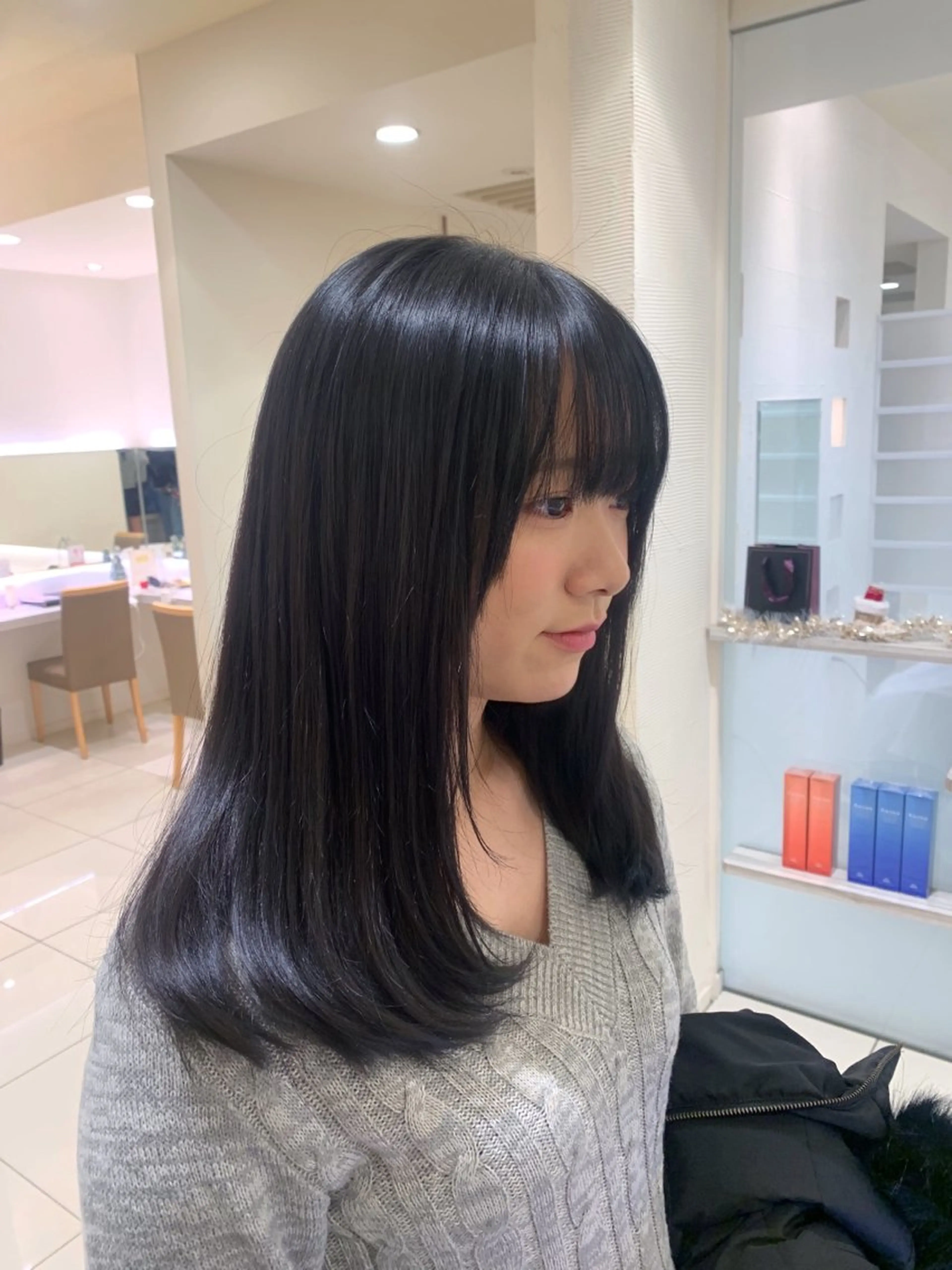 ロング 韓国レイヤー🪽 耳ツボジュエリーのヘアスタイル