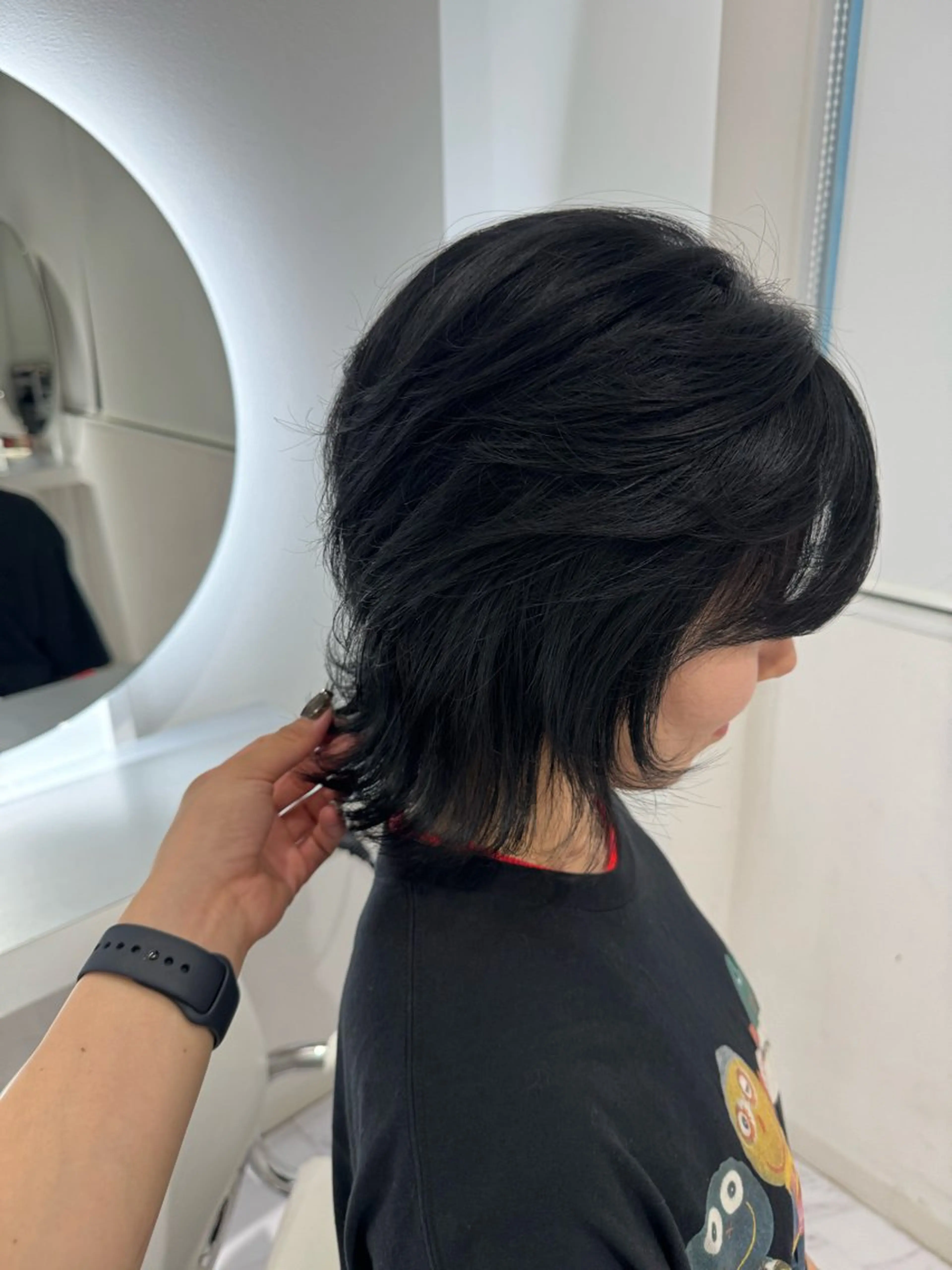 ショート カラー 黒髪 ブルーカラー ブルーブラック ヘアカラー rina/無料 レイヤーカット/上野のヘアスタイル