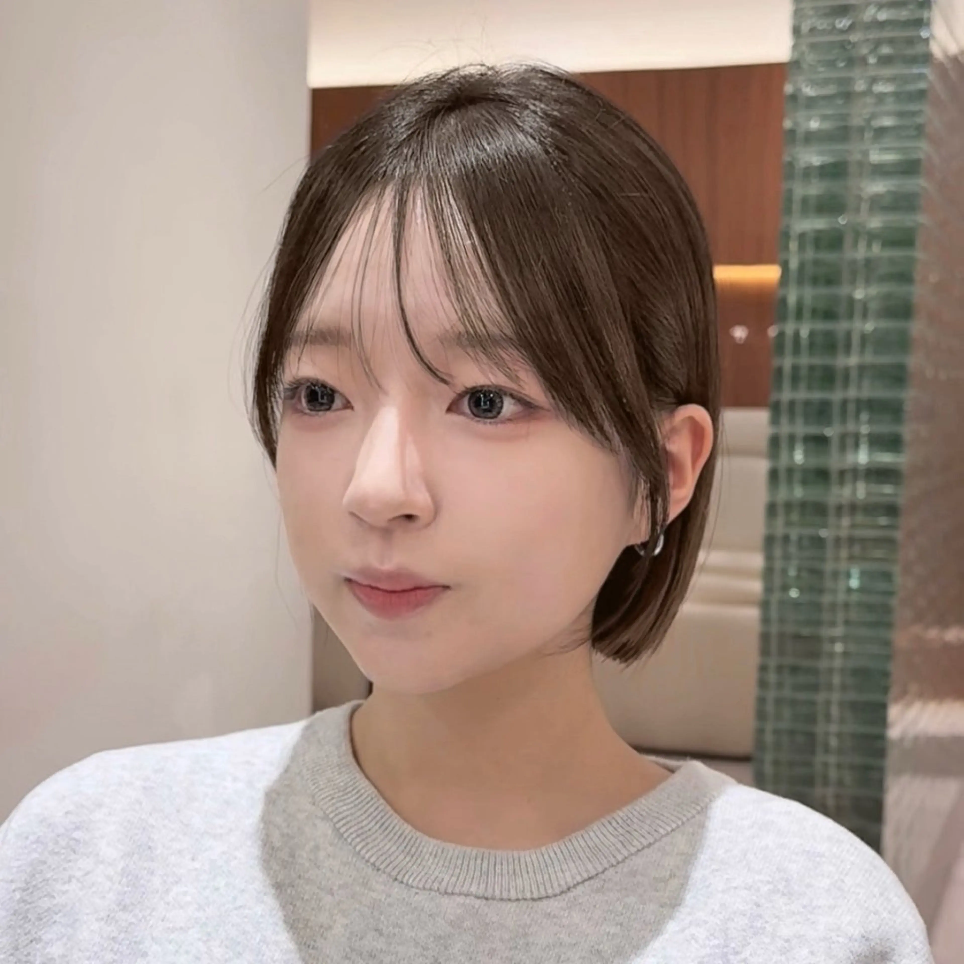 ミディアム カラー 切りっぱなしボブ ショートボブ ボブレイヤー 透明感カラー ボブ カット ヘアカラー トリートメント 田中航平/渋谷ボブ/ レイヤーボブのヘアスタイル