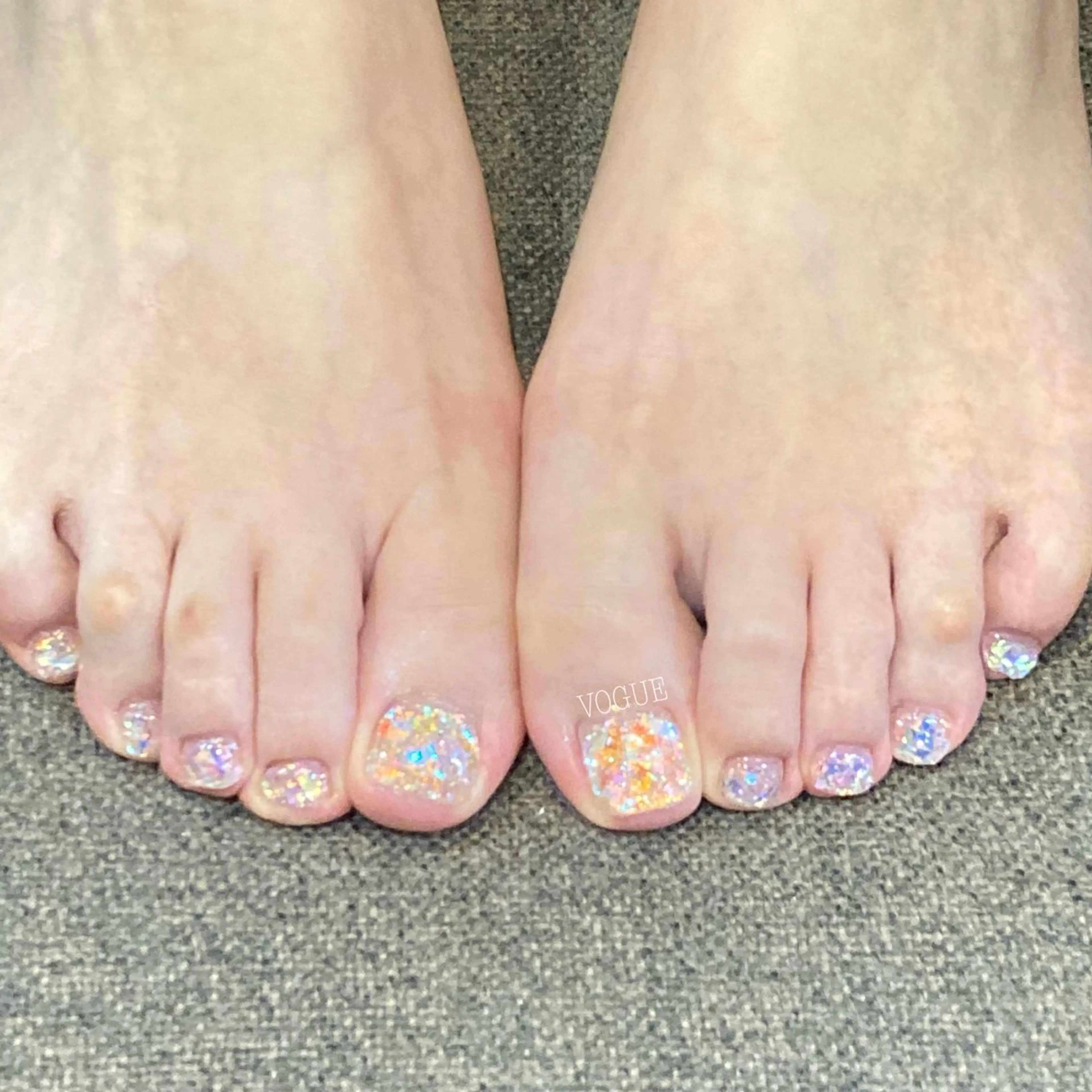 ネイル フットネイル VOGUE ×SWANのネイルデザイン