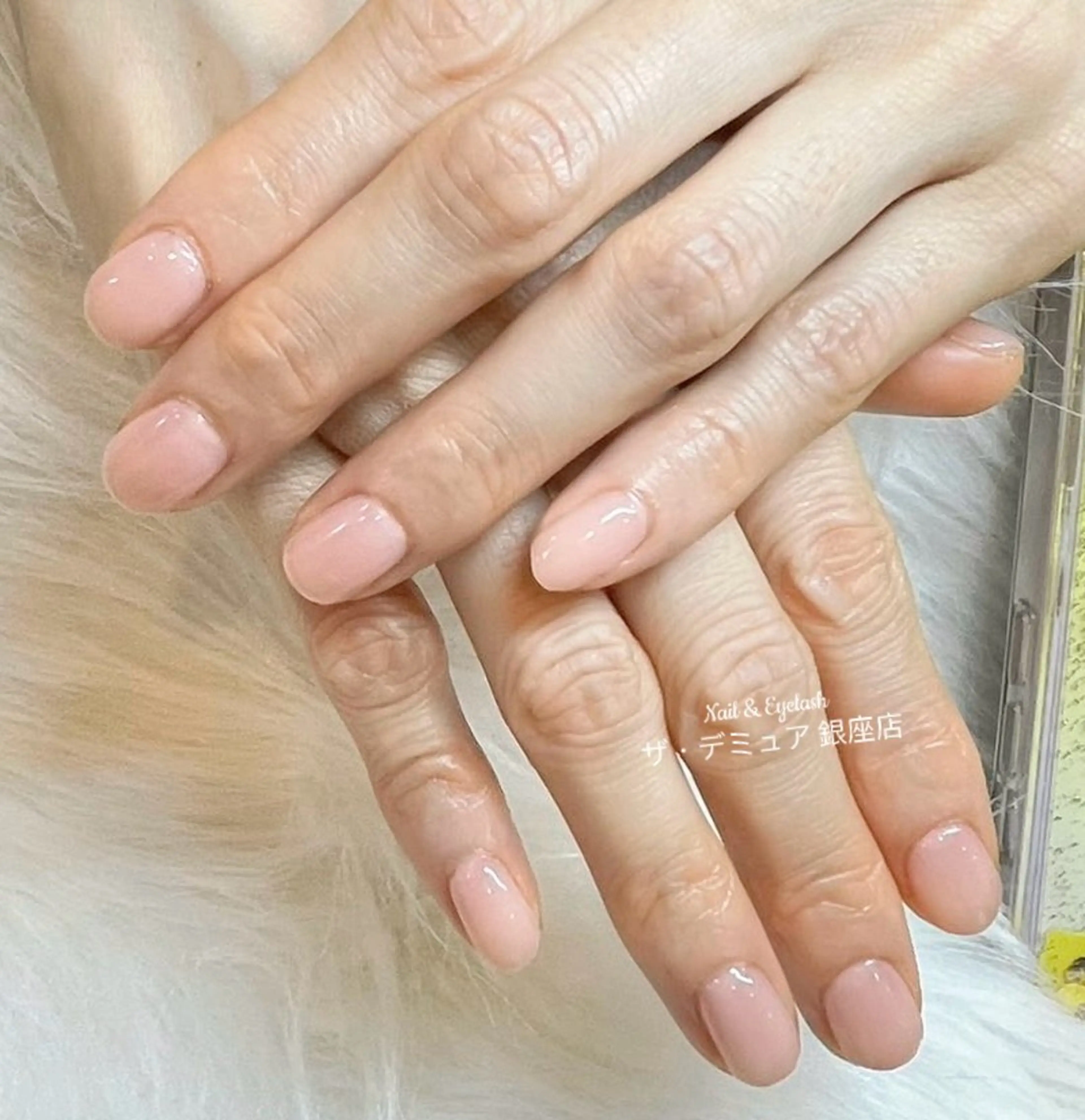ネイル 韓国ネイル 水色 ワンカラーネイル シンプルネイル ワンホンネイル ハンドネイル ハンドケア NailDemure 【銀座店】のネイルデザイン