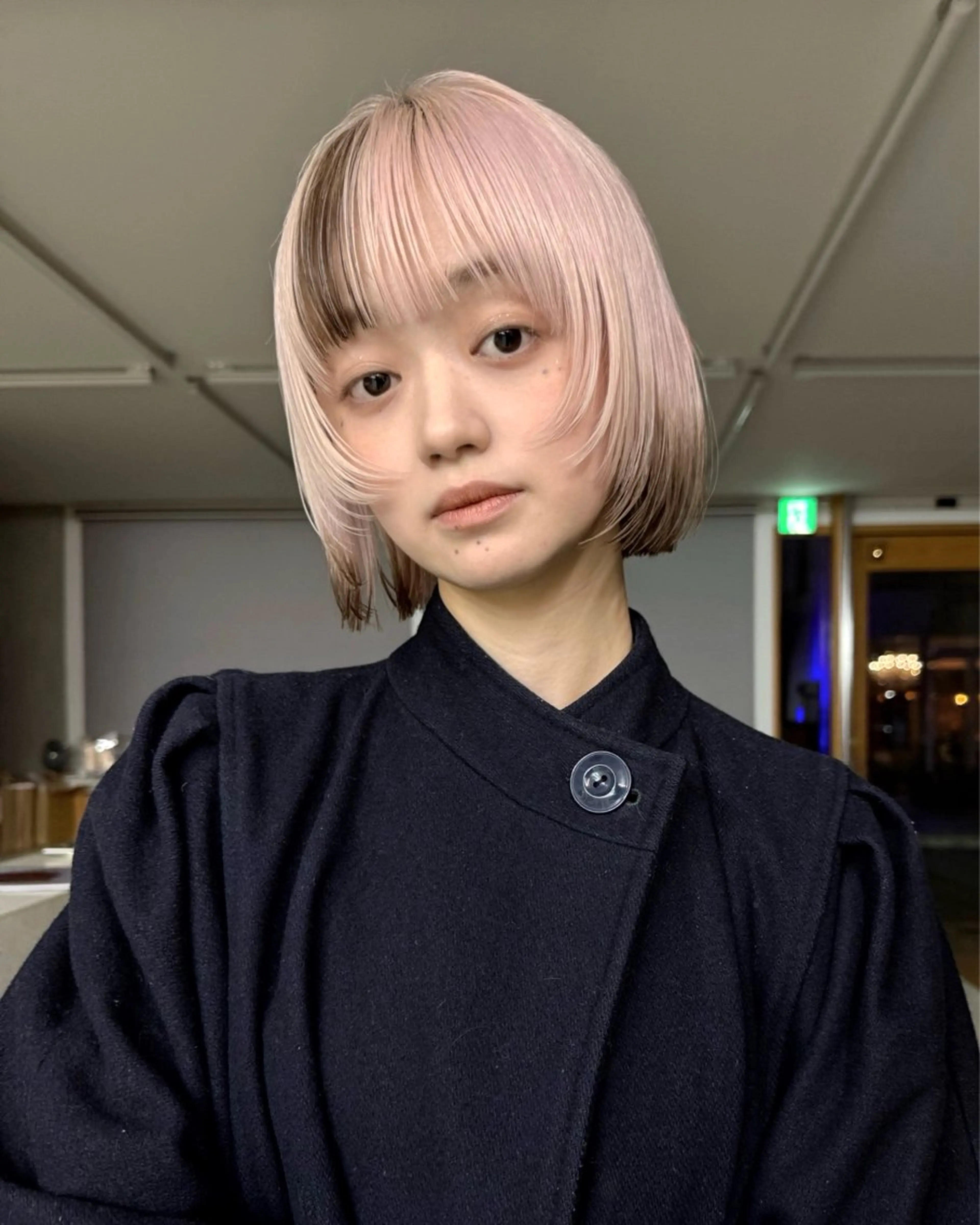 ショート ボブ ウルフカット デザイン/ブリーチ Kaito🐩/栄のヘアスタイル