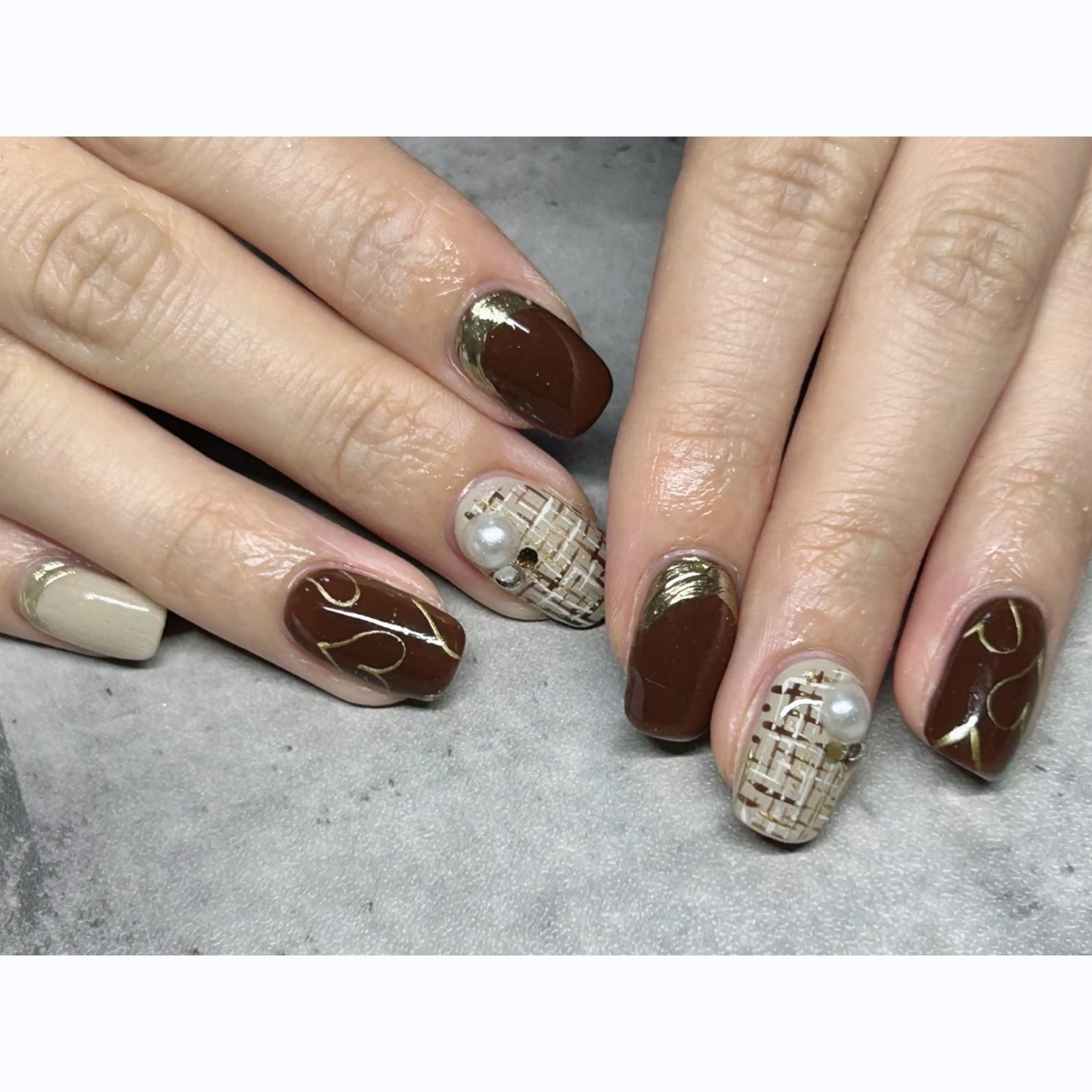 ネイル ハンドネイル 横浜駅東口 🐬🫧 ｵｰﾀのネイルデザイン