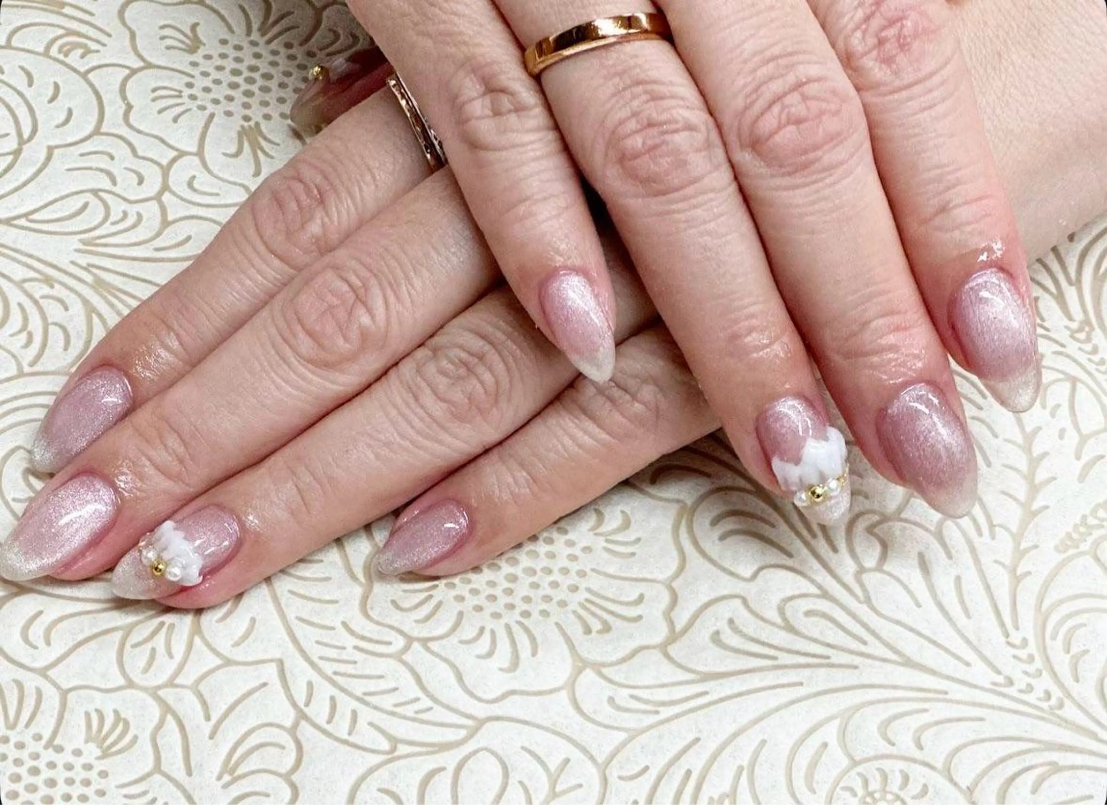 ネイル フラワーネイル precious nail room所属・precious nail  roomのネイルデザイン