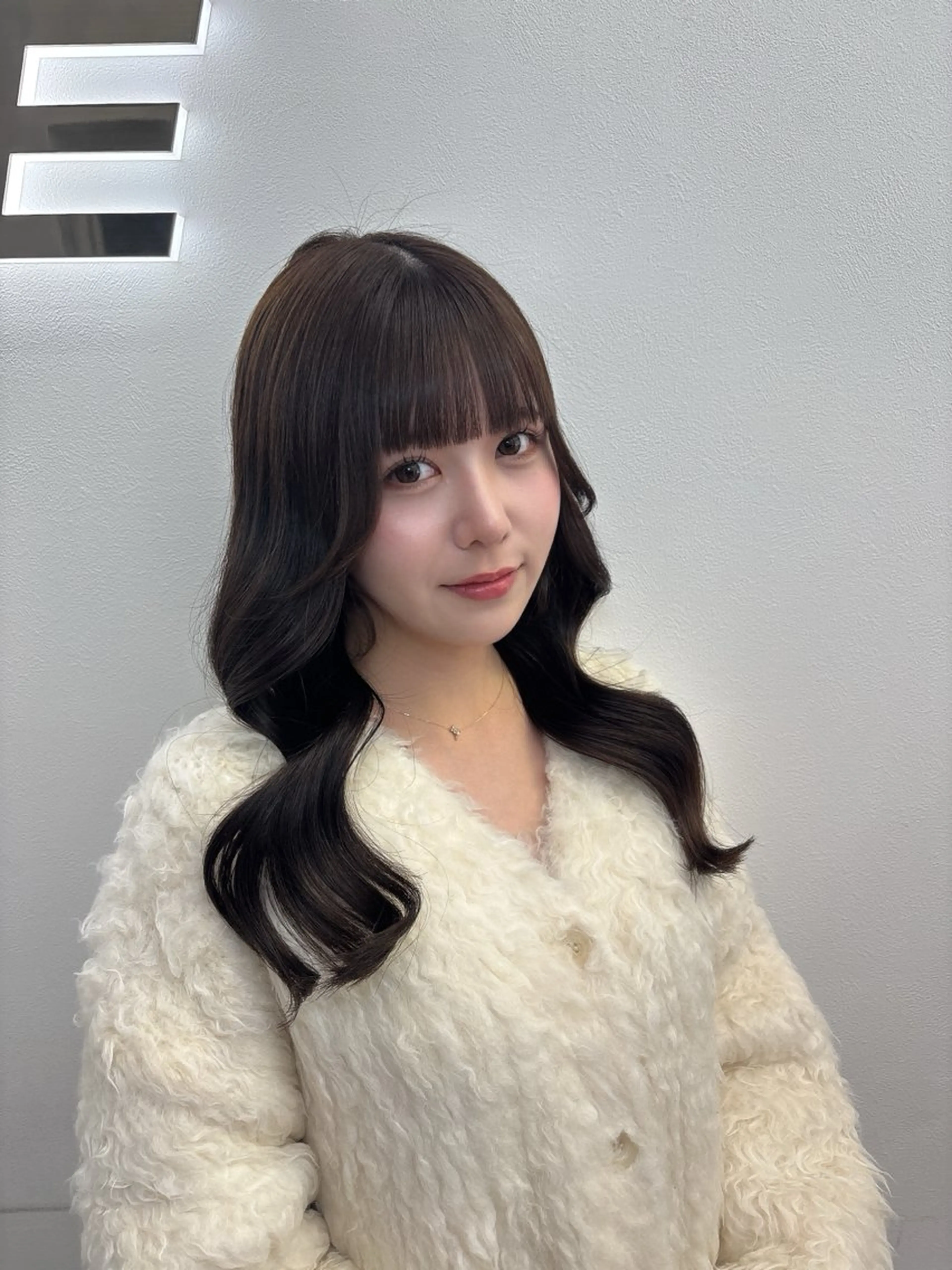 ロング カット ヘアカラー Wカラー/暖色/べ ージュりく©︎🐝のヘアスタイル