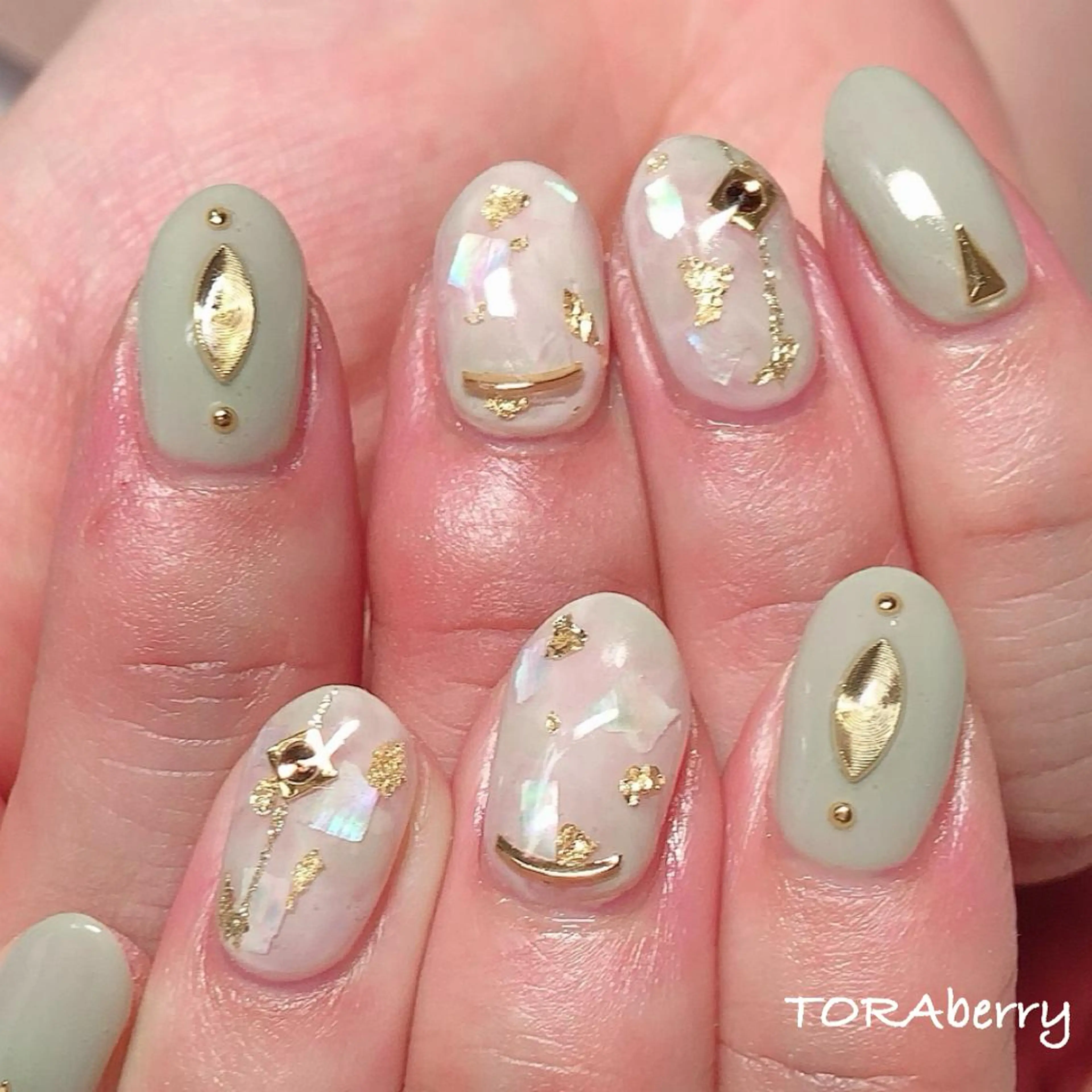 ネイル ワンカラーネイル ハンドネイル ネイリスト なつみのネイルデザイン