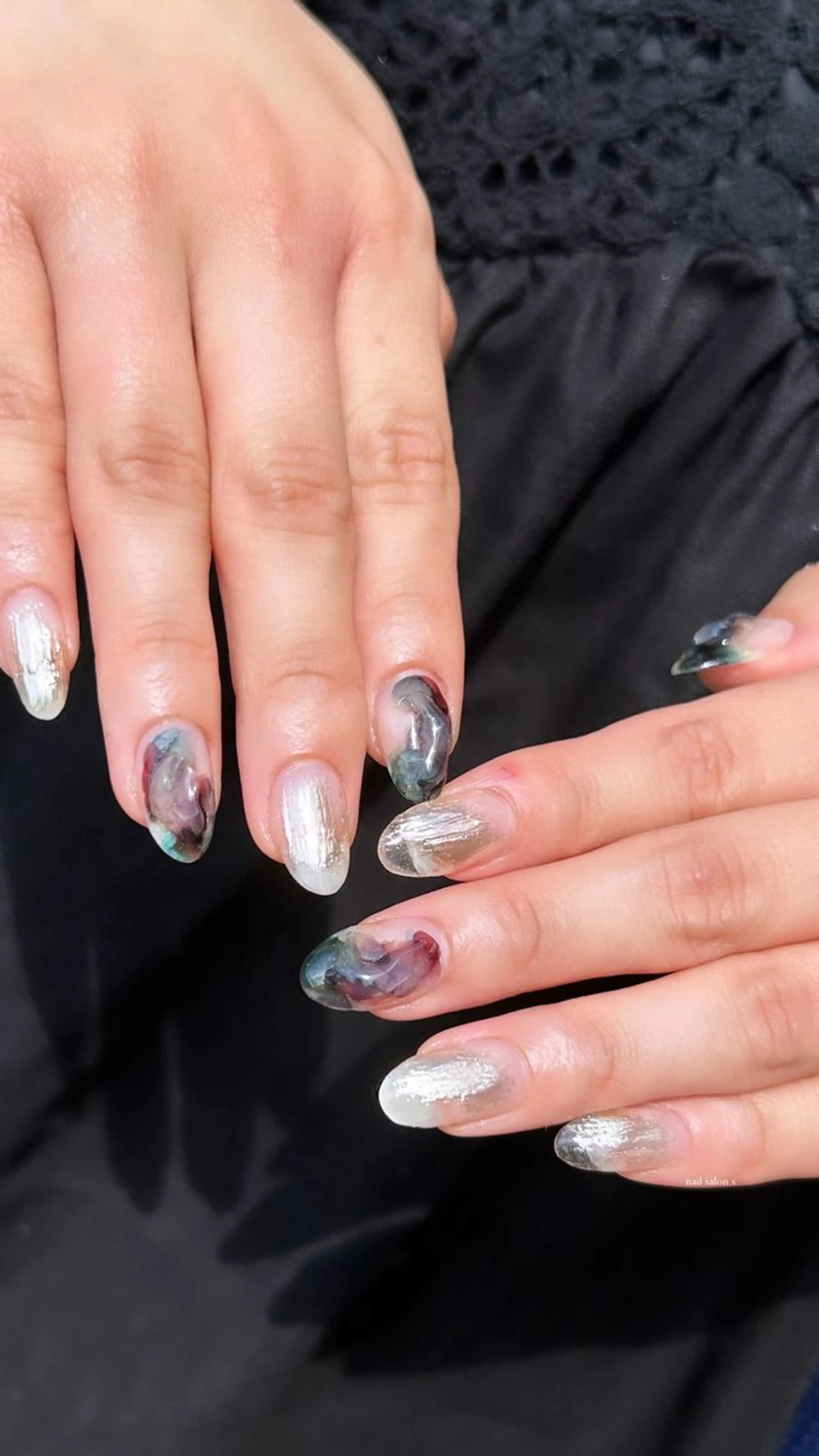 ネイル 関山 志乃のネイルデザイン