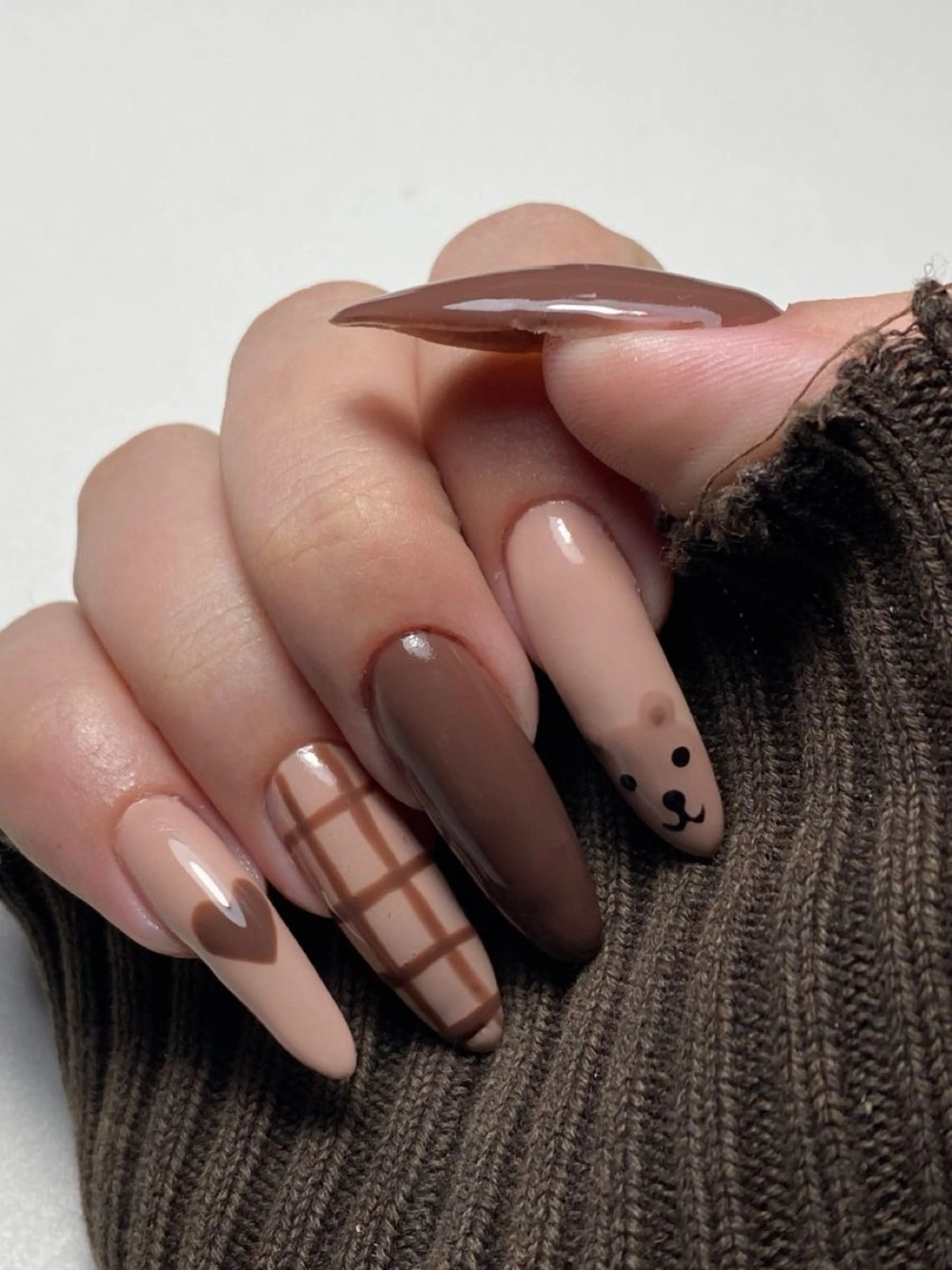 ネイル 韓国ネイル 持ち込み ハンドネイル EMI ANA.CHUOのネイルデザイン