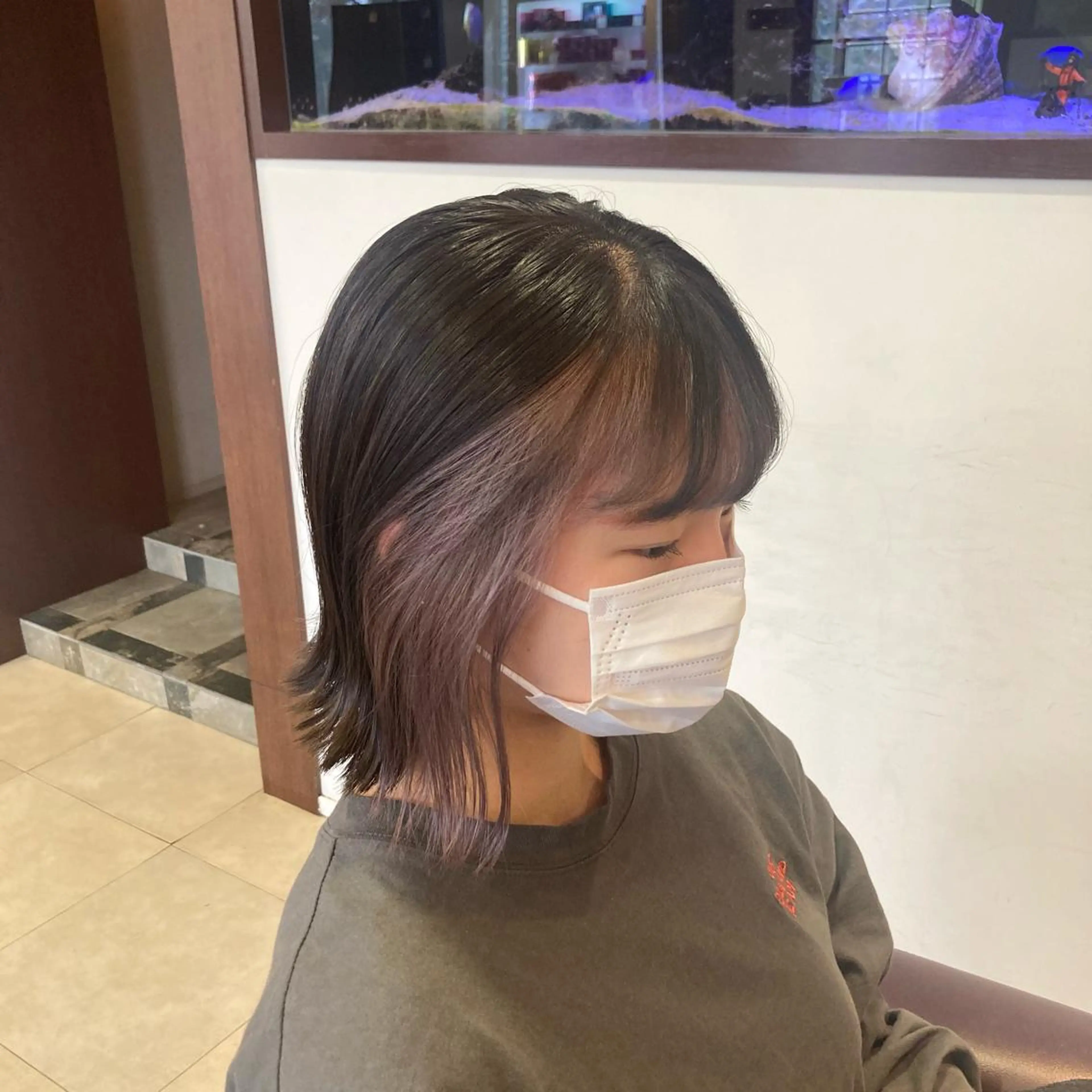 ミディアム カラー ラベンダーカラー ラベンダーピンク ピンクカラー バイオレットカラー カット ヘアカラー トリートメント カットが上手い 💇♂🌸サク🌸のヘアスタイル