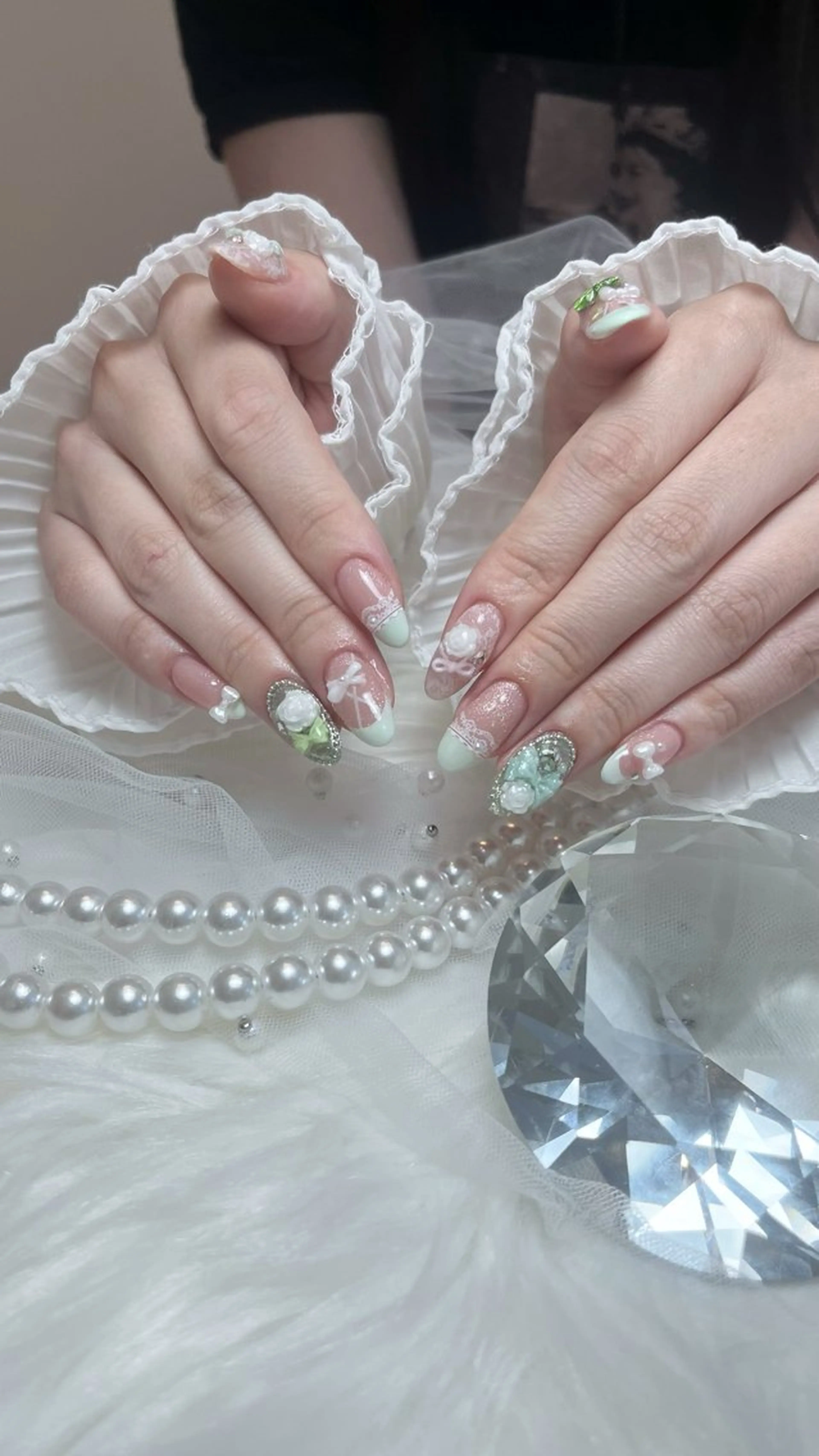 ネイル ハンドネイル Lunasis/ Kiraraのネイルデザイン